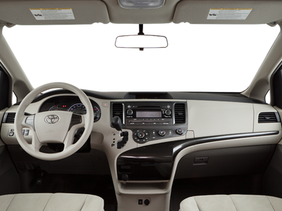 2012 Toyota Sienna LE 7 Passenger