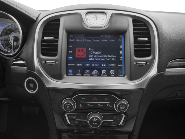2017 Chrysler 300 C
