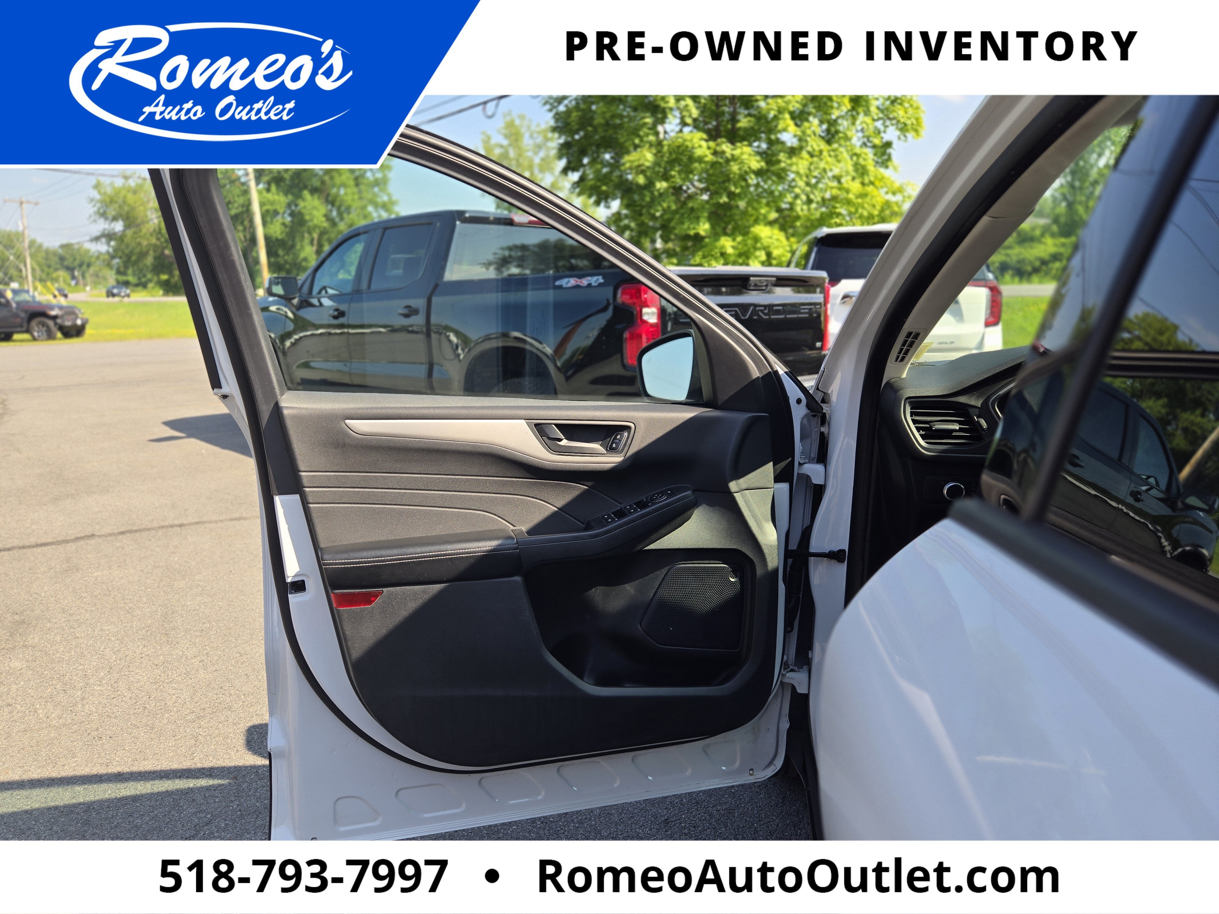 2022 Ford Escape S