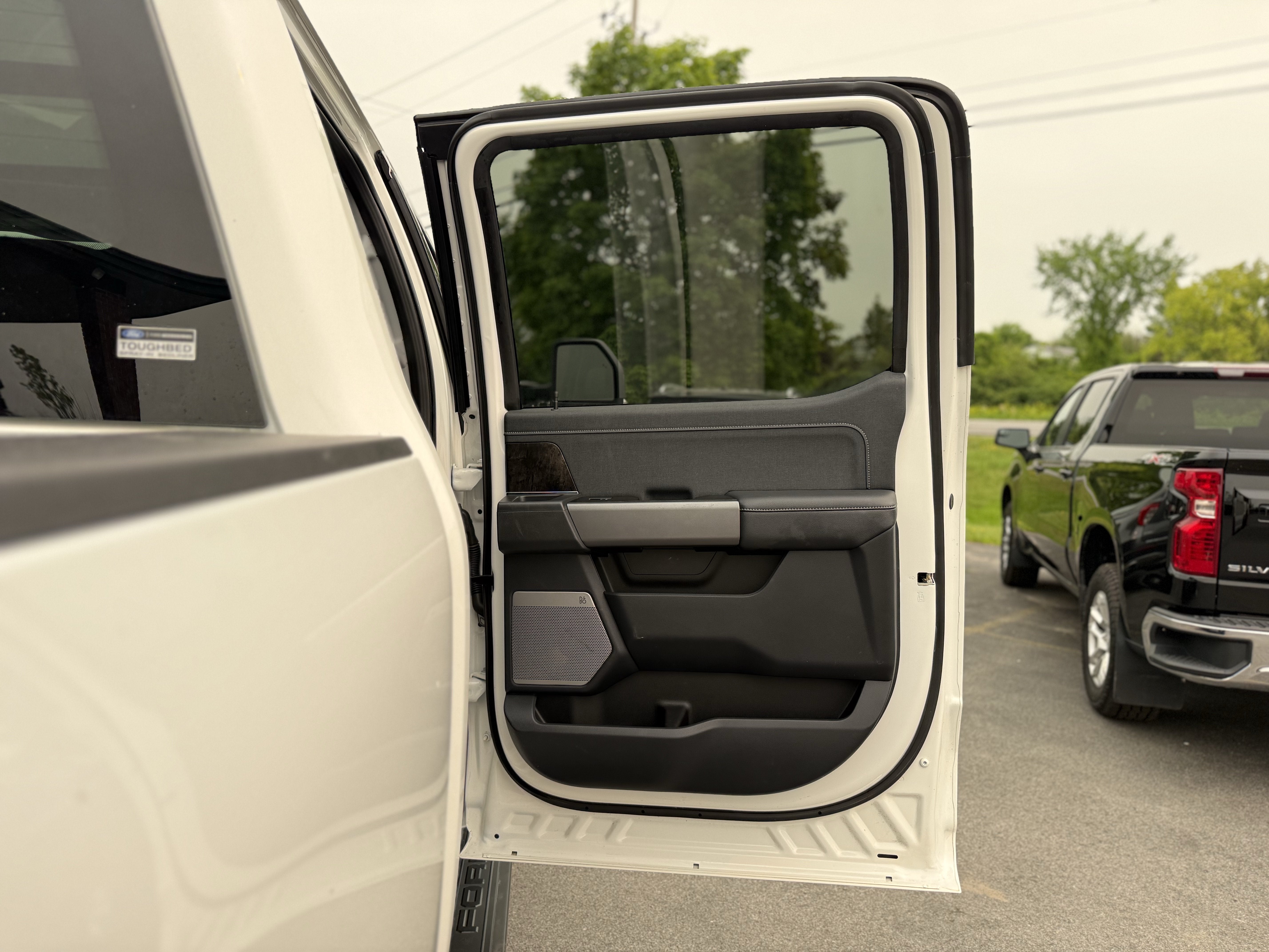 2025 Ford F-250SD Lariat