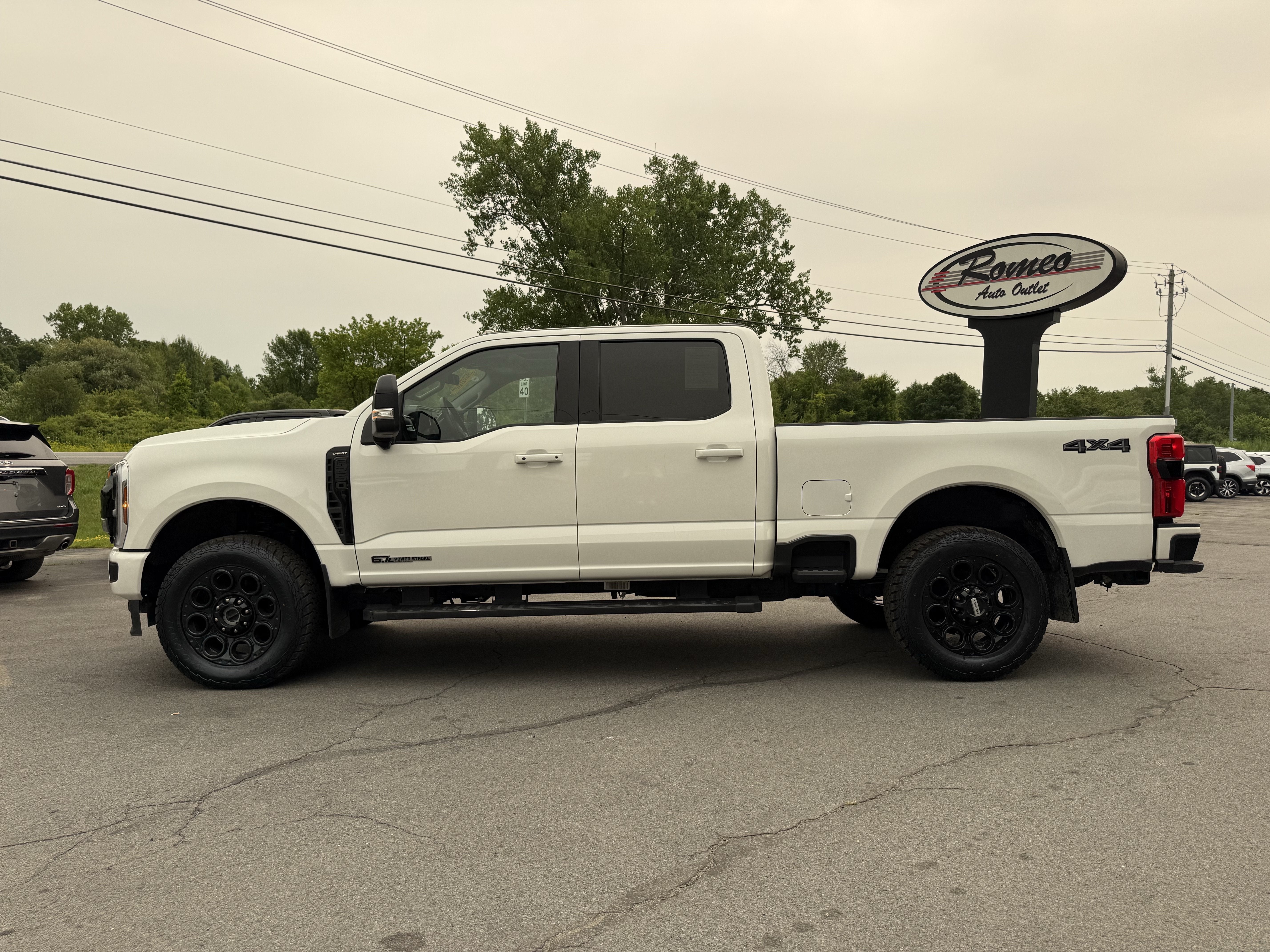 2025 Ford F-250SD Lariat