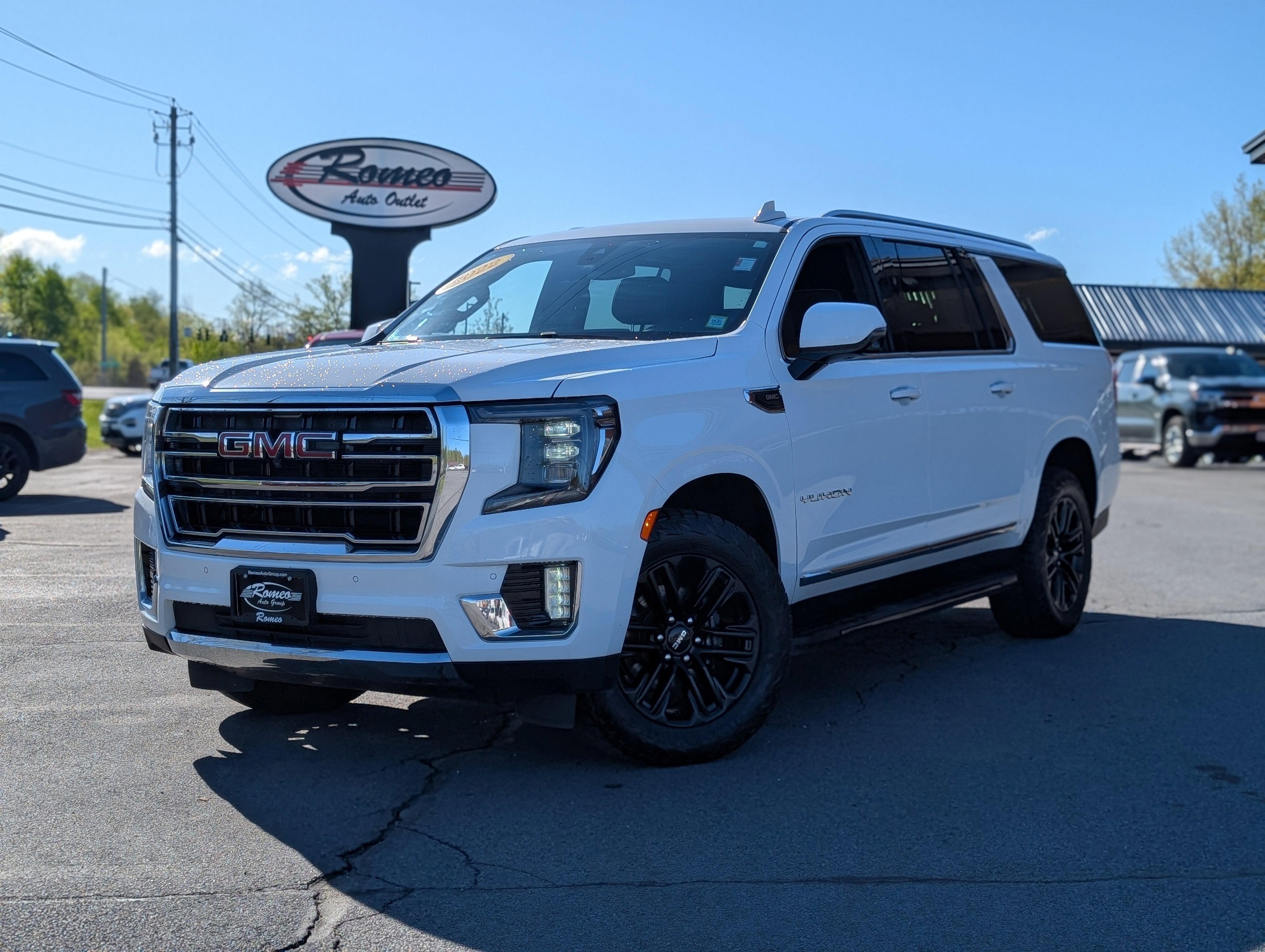 2022 GMC Yukon XL SLT