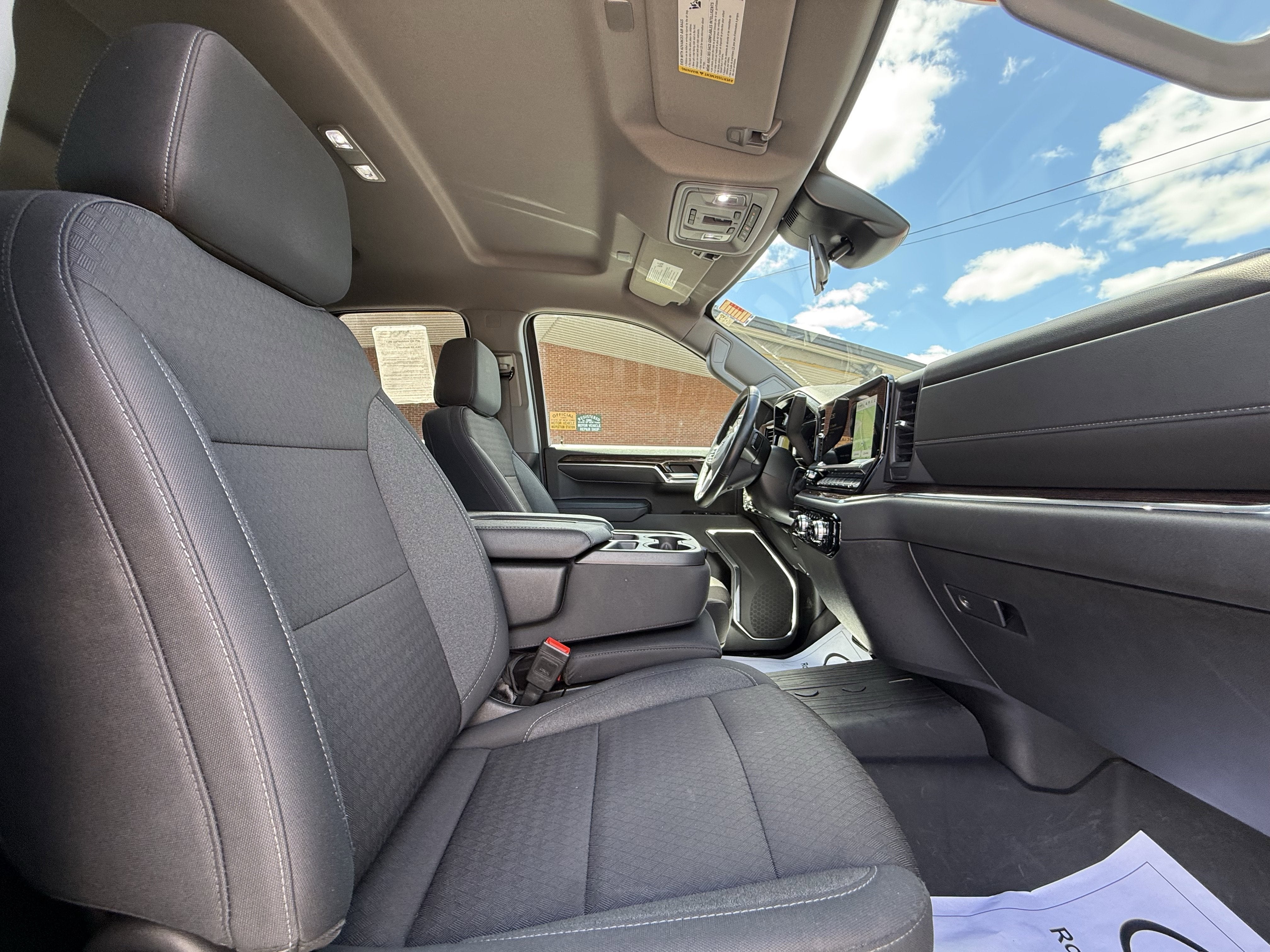2023 GMC Sierra 1500 SLE