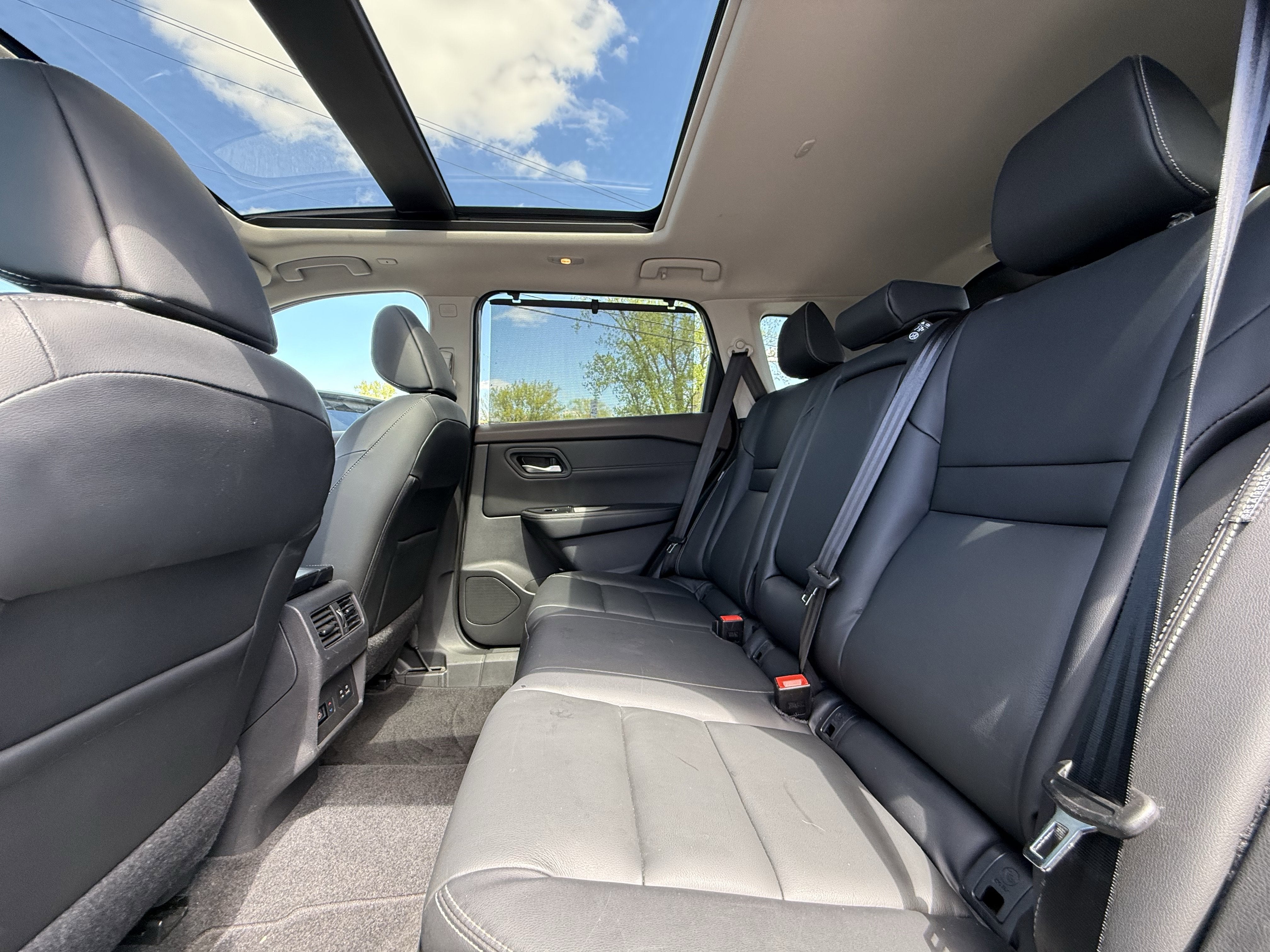 2022 Nissan Rogue SL