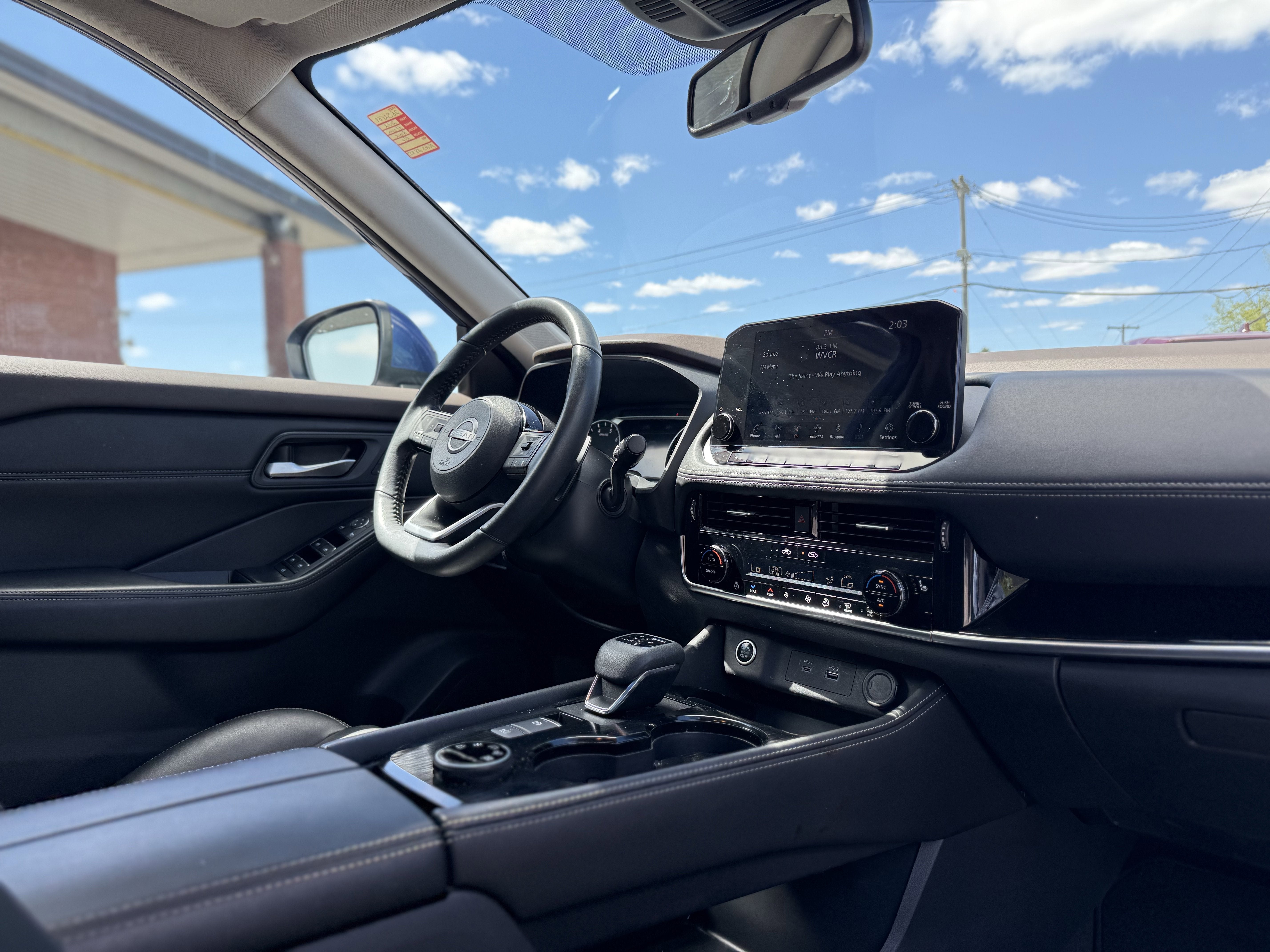 2022 Nissan Rogue SL
