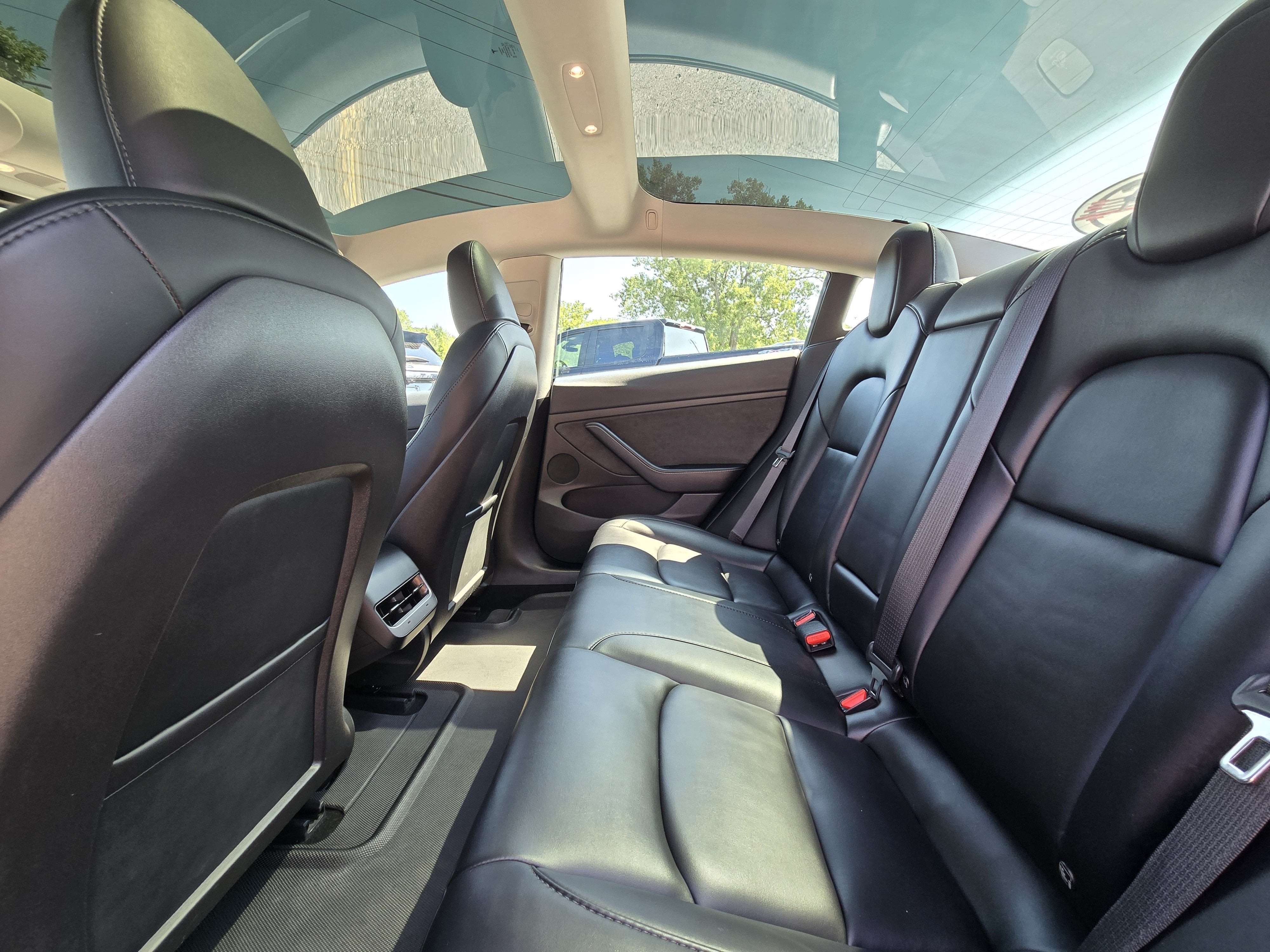 2023 Tesla Model 3 Base