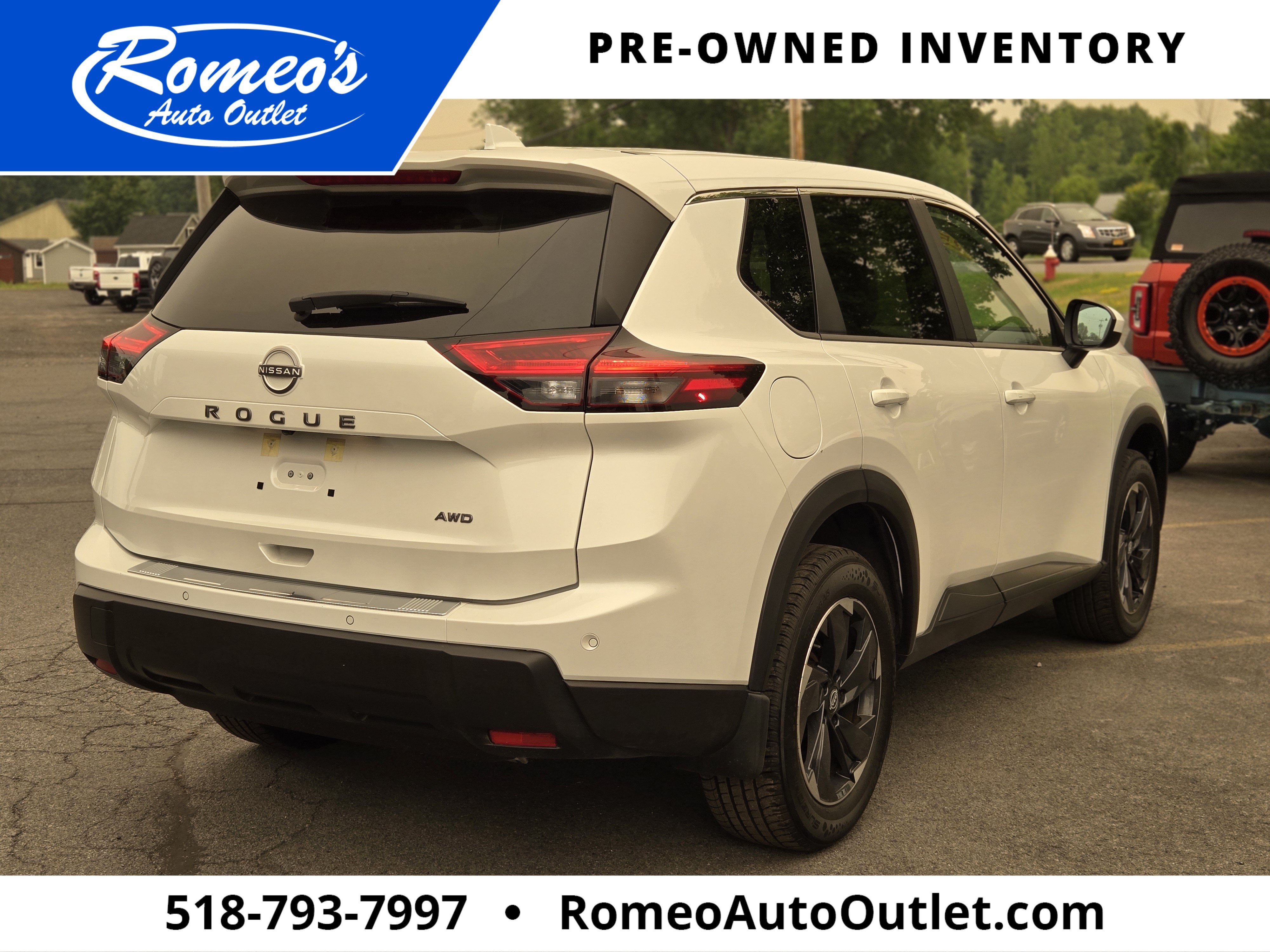 2025 Nissan Rogue SV