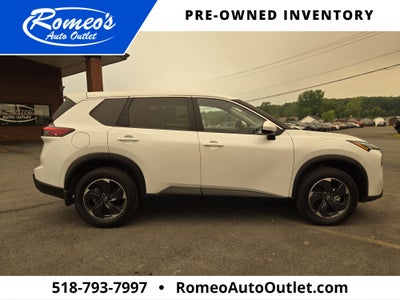 2025 Nissan Rogue SV