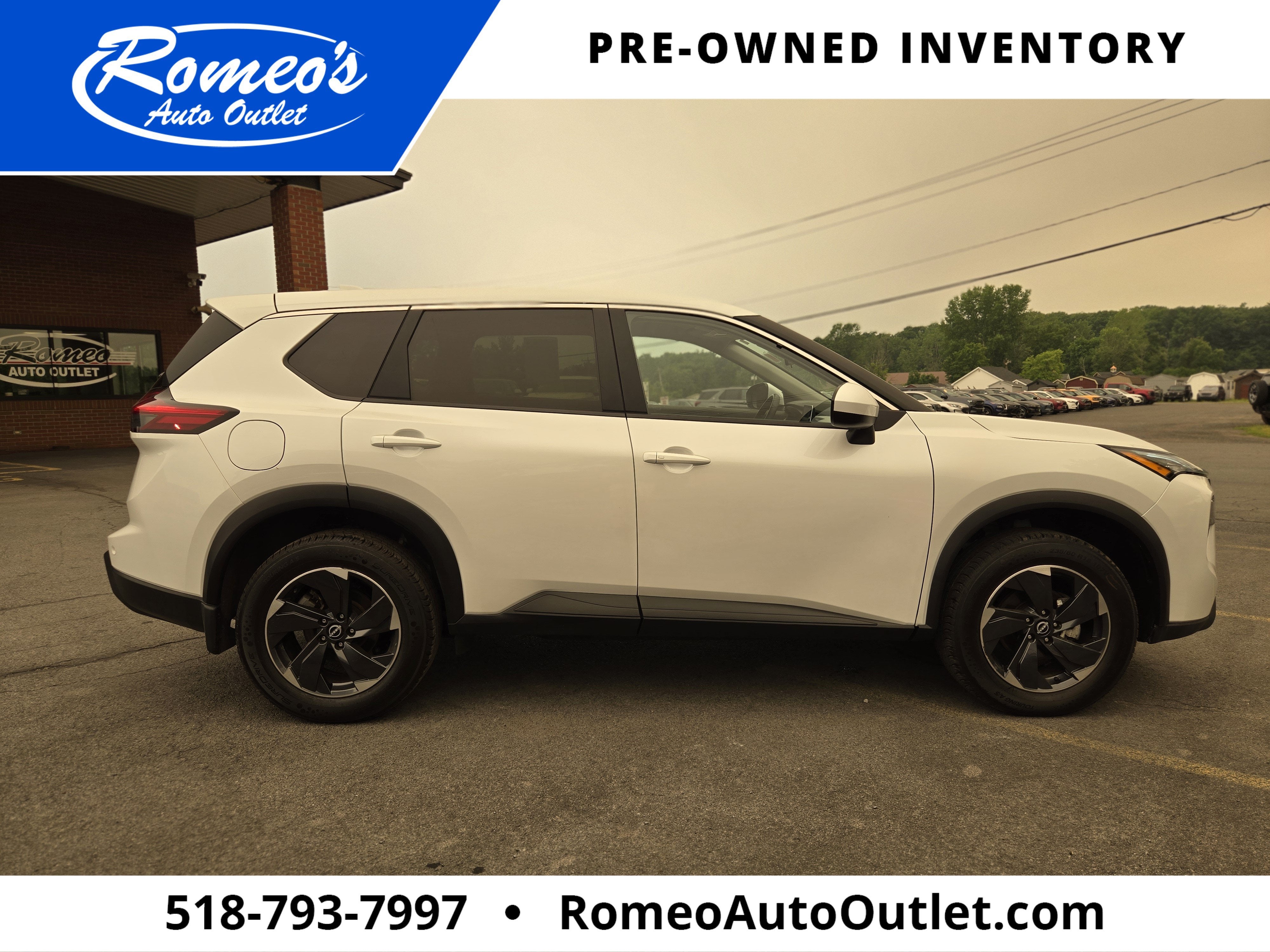 2025 Nissan Rogue SV