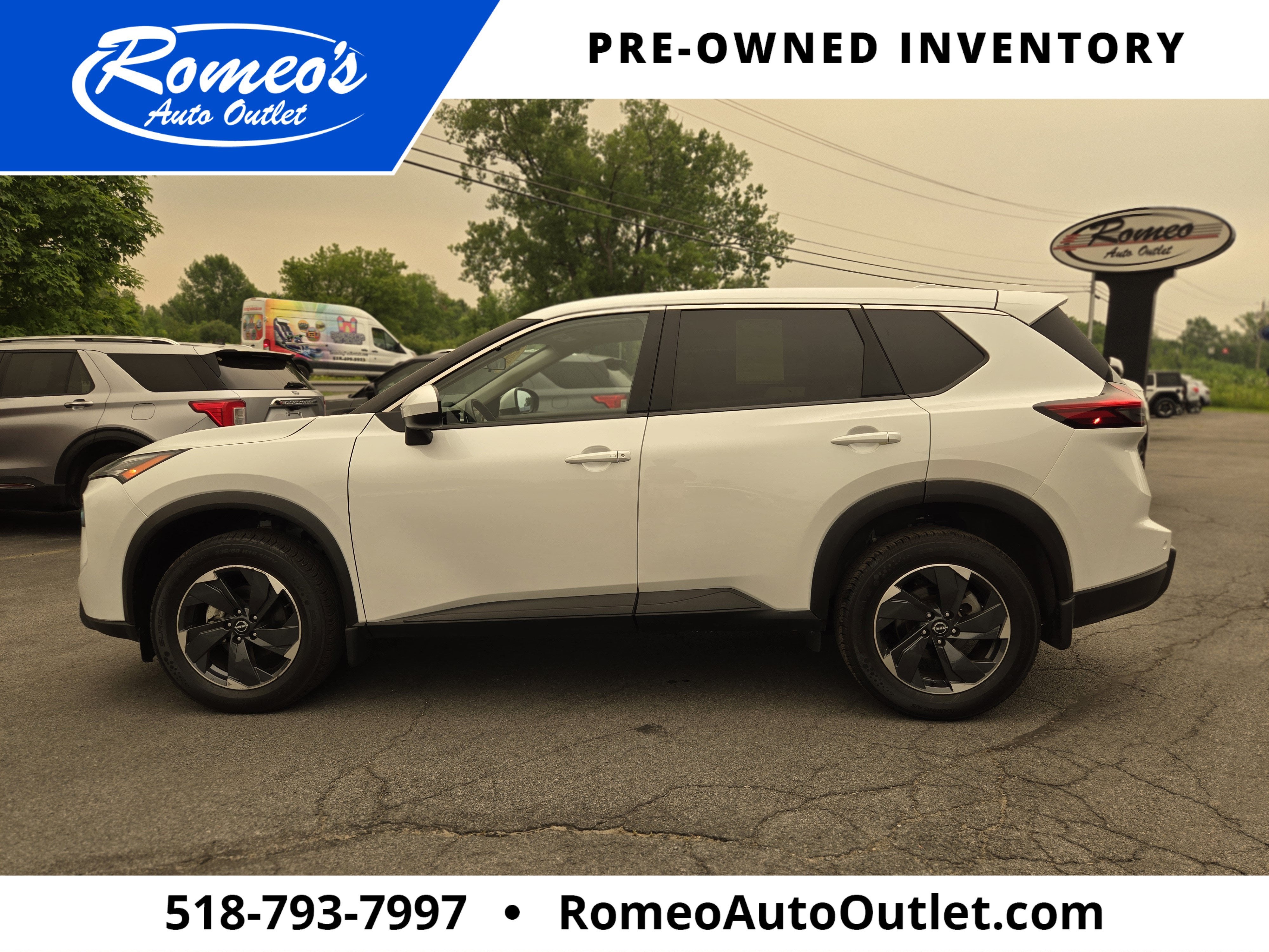 2025 Nissan Rogue SV