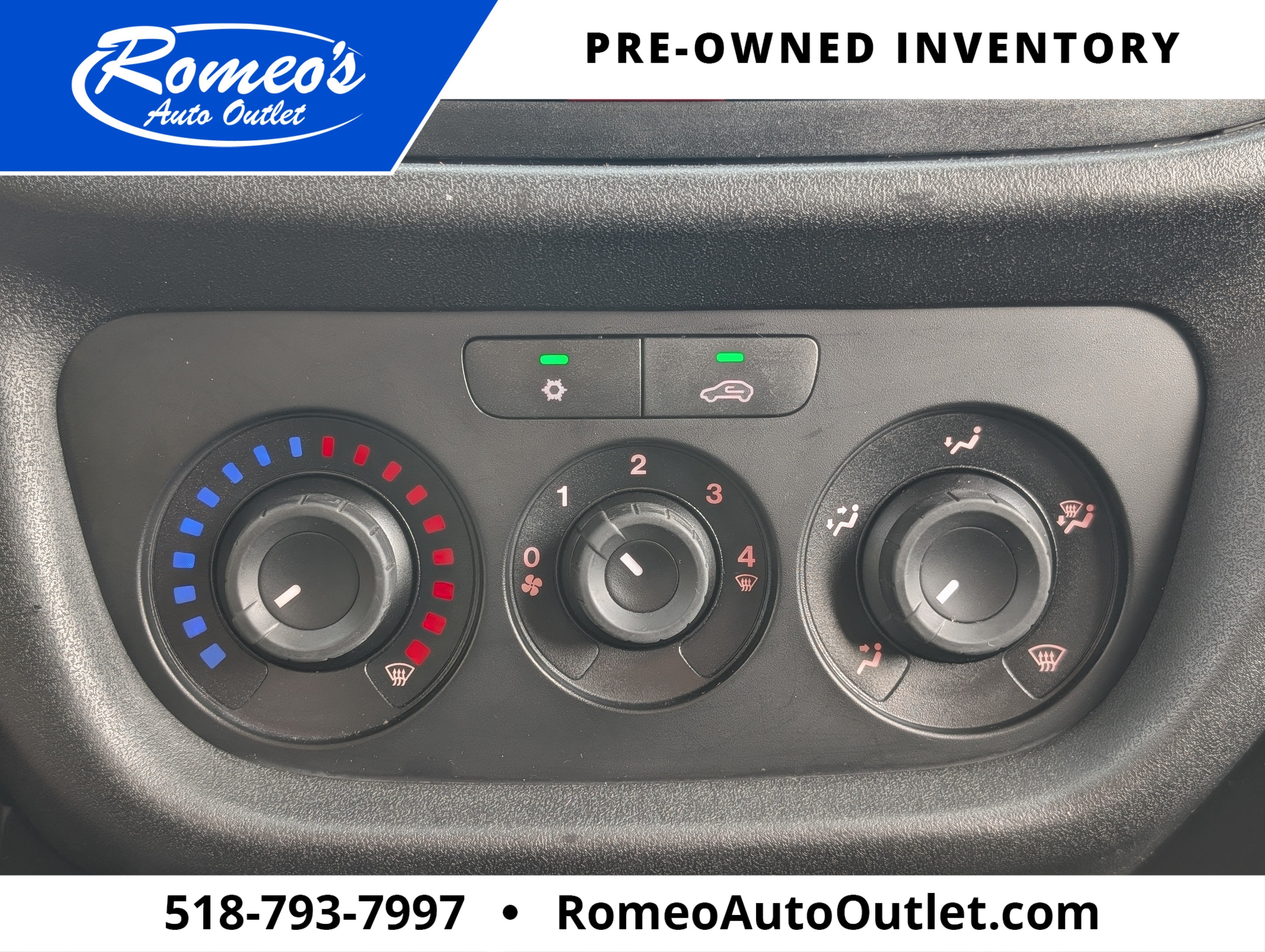 2022 RAM ProMaster City Base
