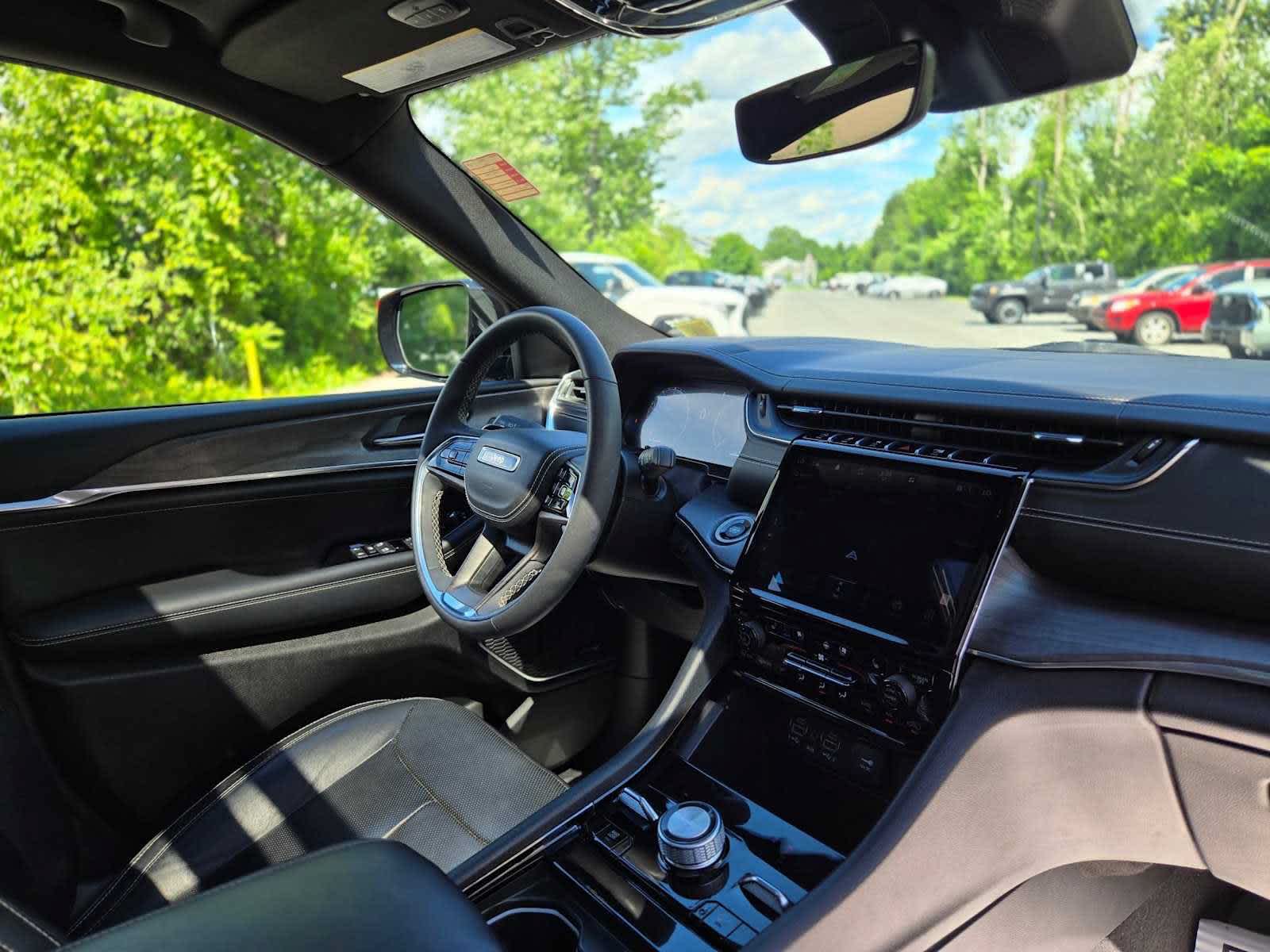 2023 Jeep Grand Cherokee L Overland