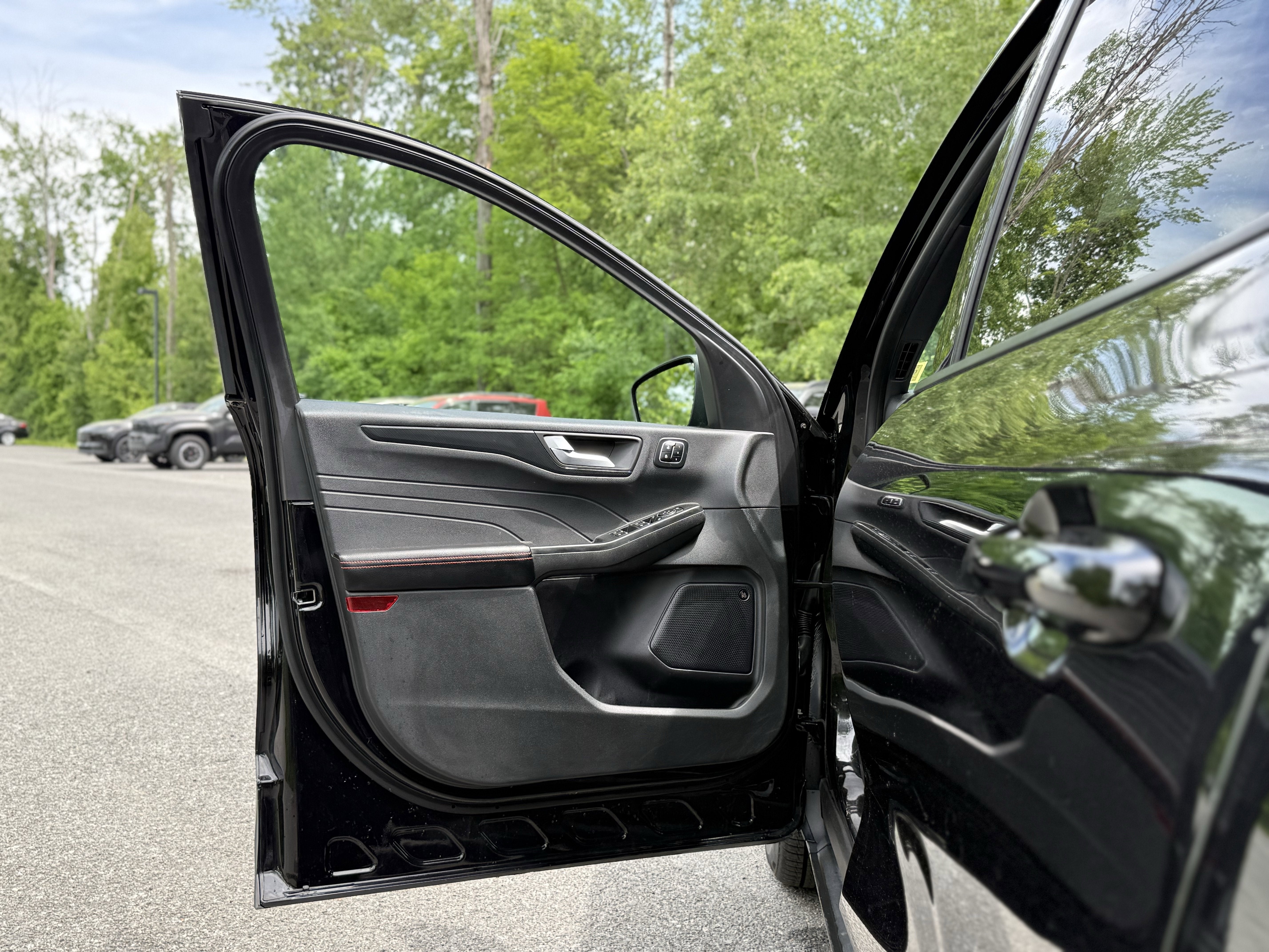 2023 Ford Escape Hybrid ST-Line Select