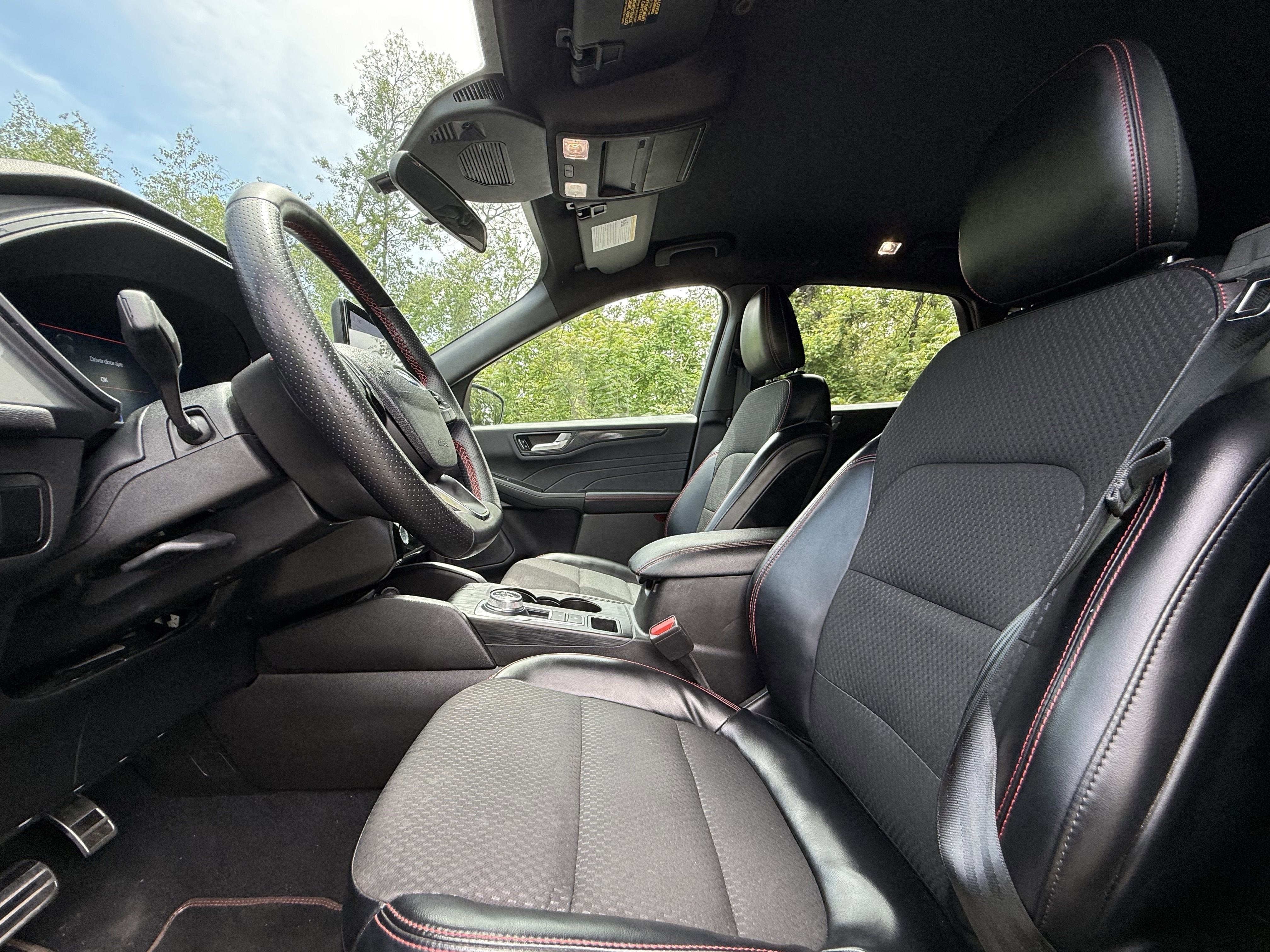 2023 Ford Escape Hybrid ST-Line Select