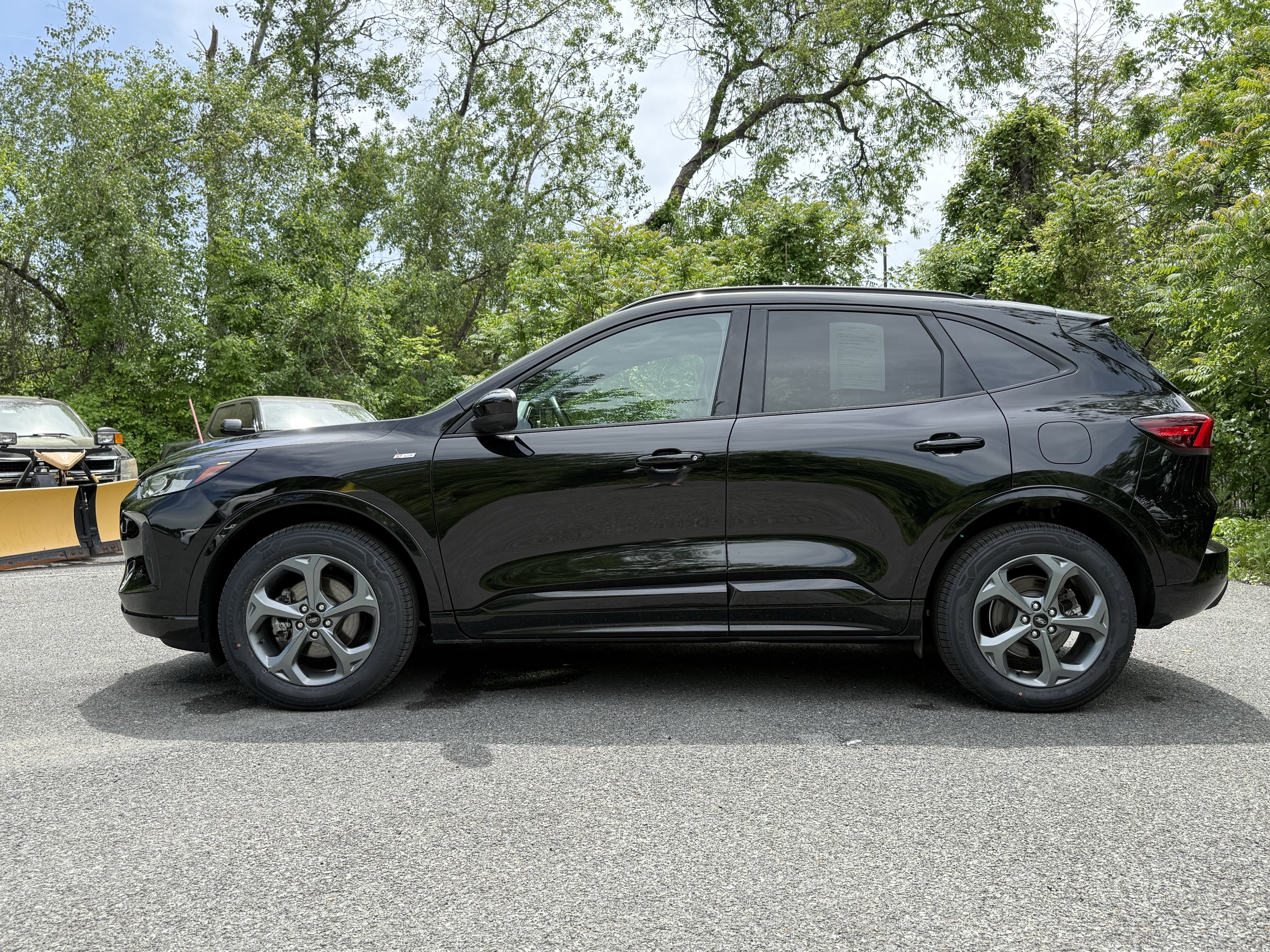 2023 Ford Escape Hybrid ST-Line Select