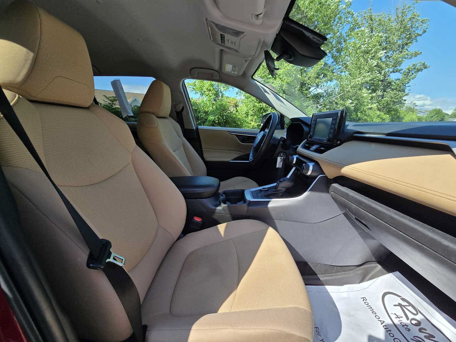 2020 Toyota RAV4 Hybrid LE