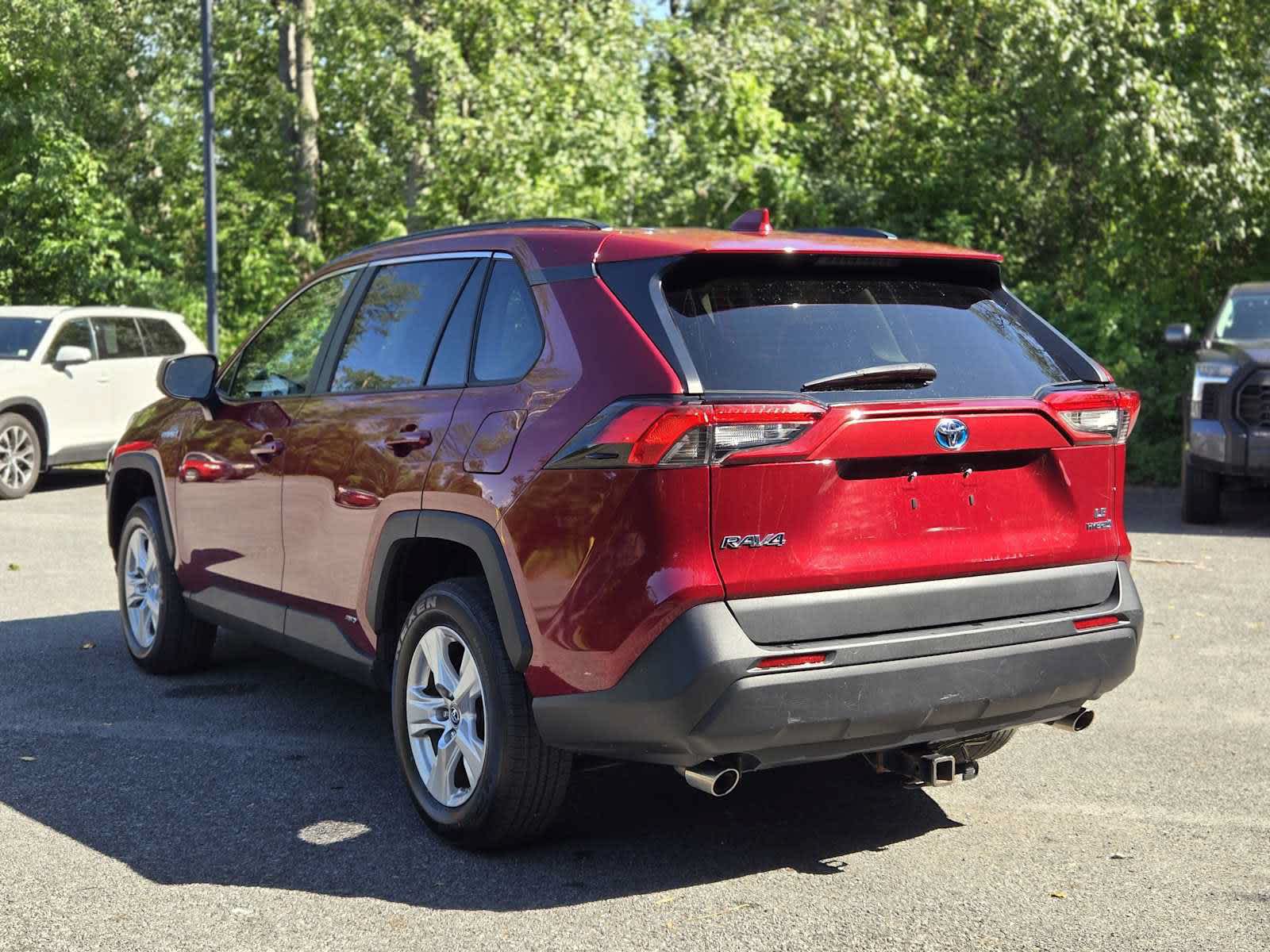2020 Toyota RAV4 Hybrid LE