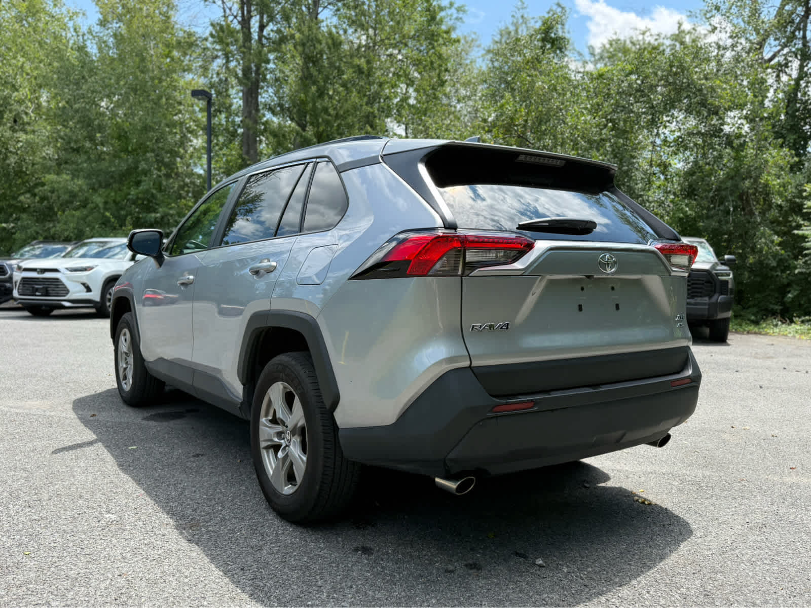2025 Toyota RAV4 XLE