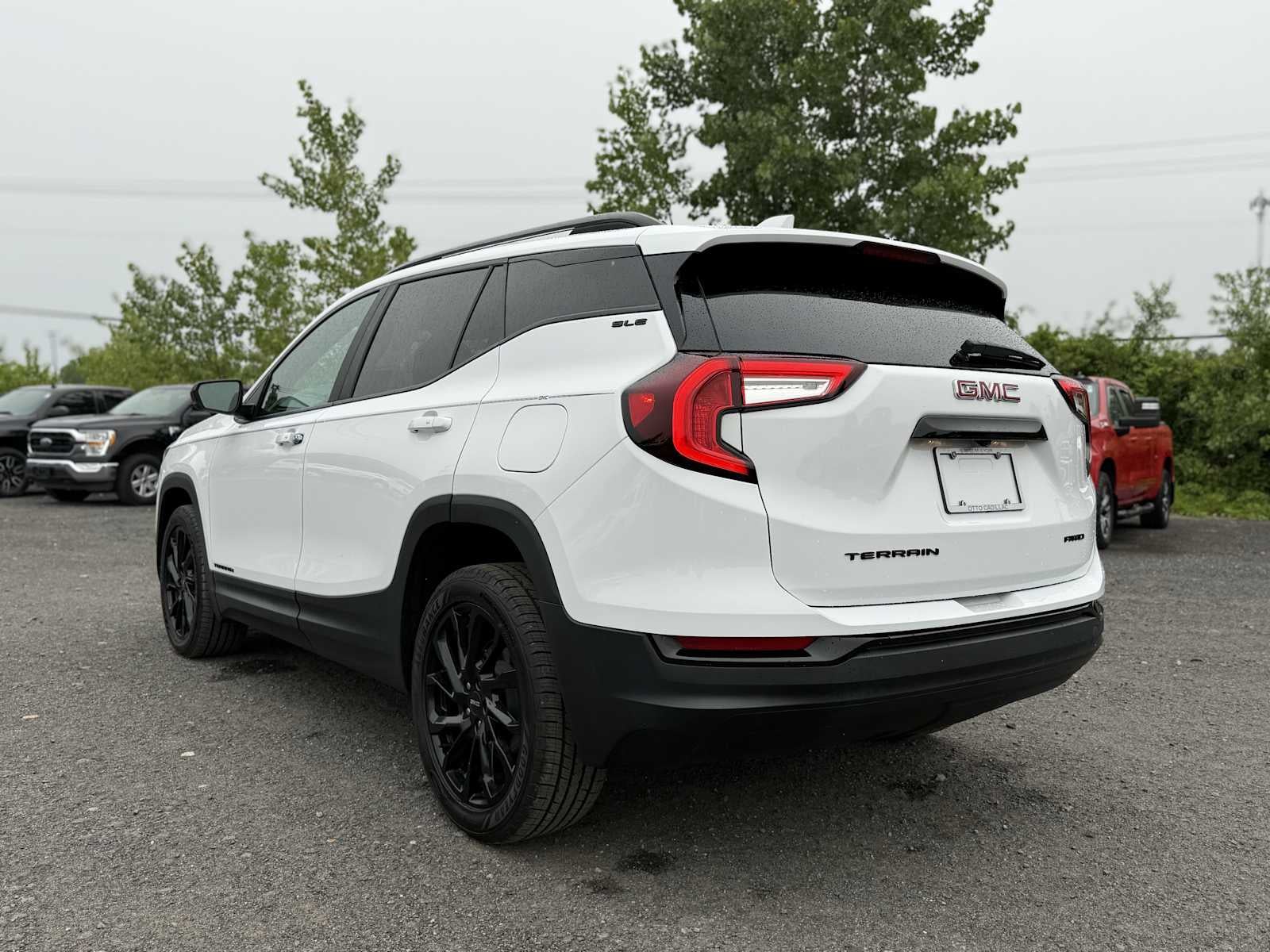 2023 GMC Terrain SLE
