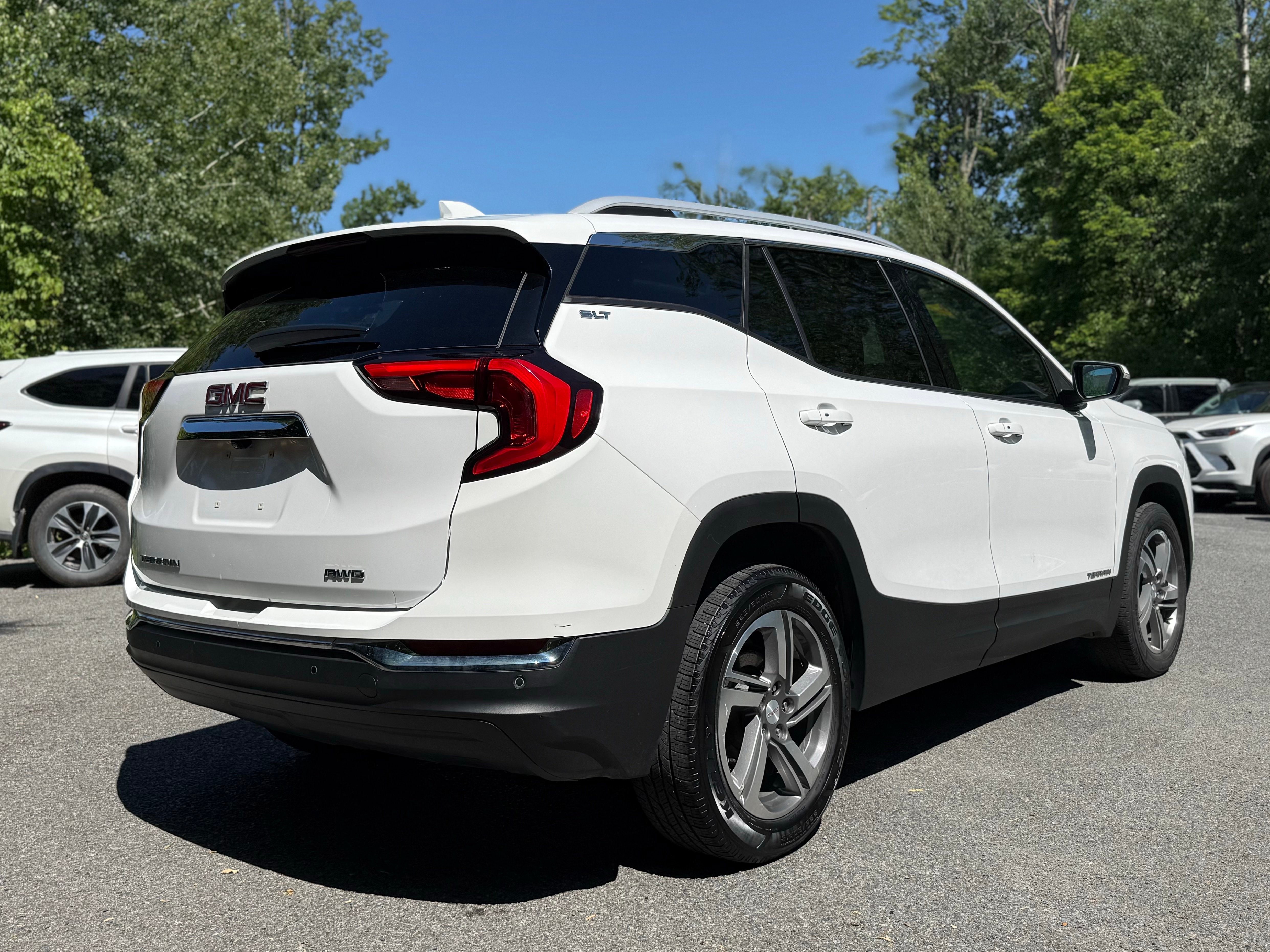 2021 GMC Terrain SLT