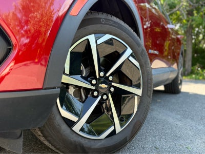 2026 Chevrolet Equinox EV LT1 w/PCY