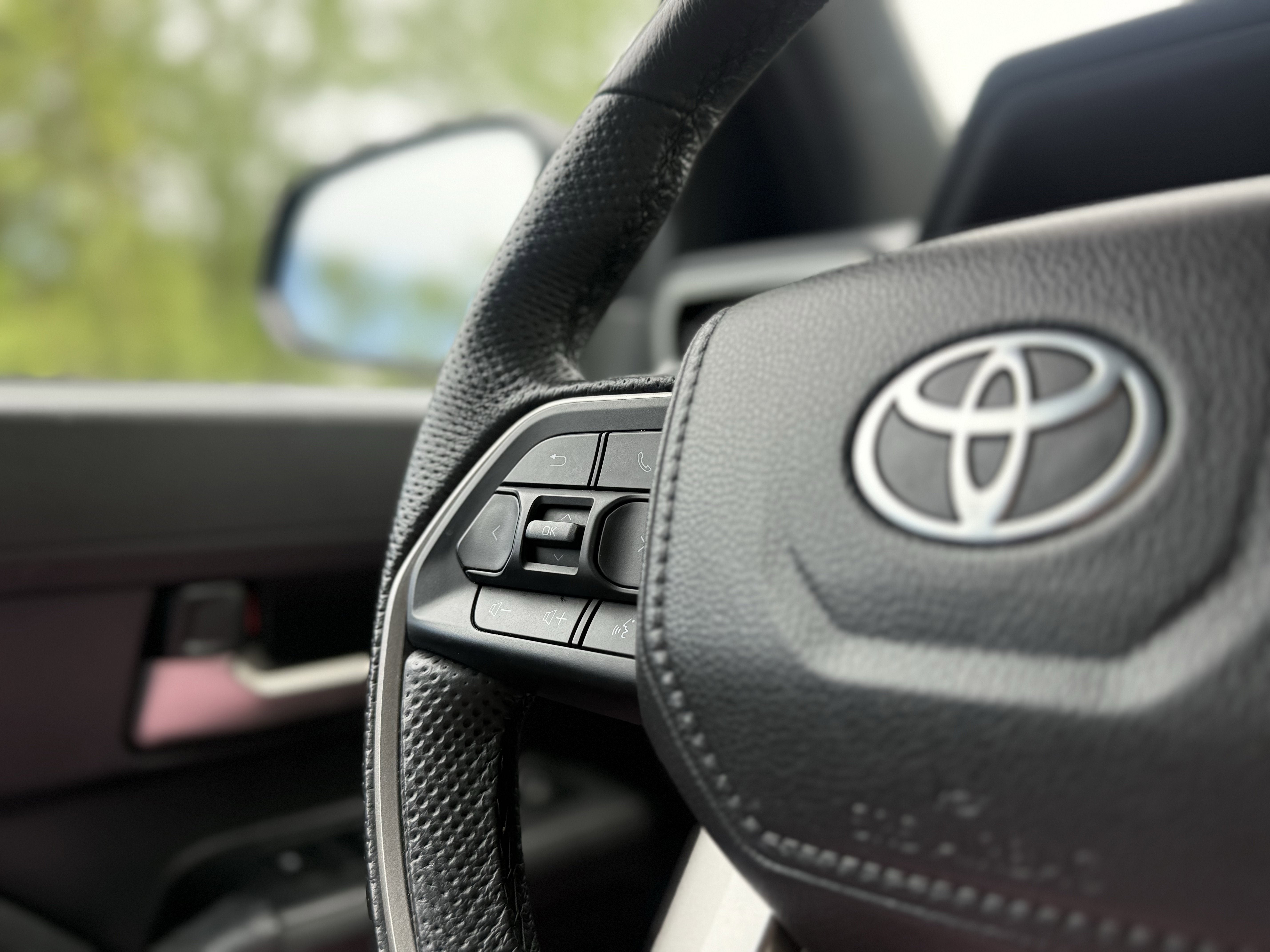 2024 Toyota Tacoma Hybrid TRD Sport
