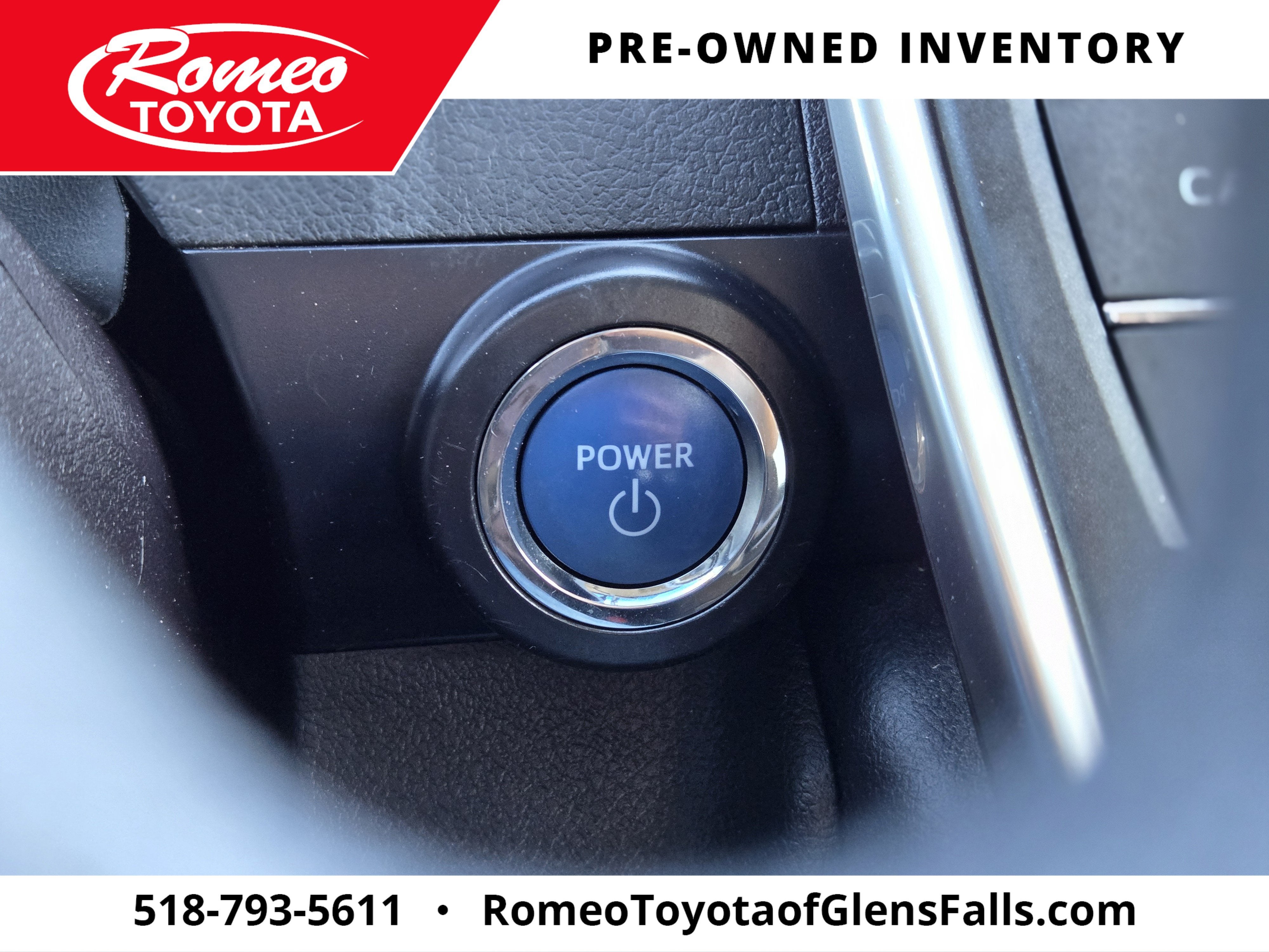 2017 Toyota Camry Hybrid LE