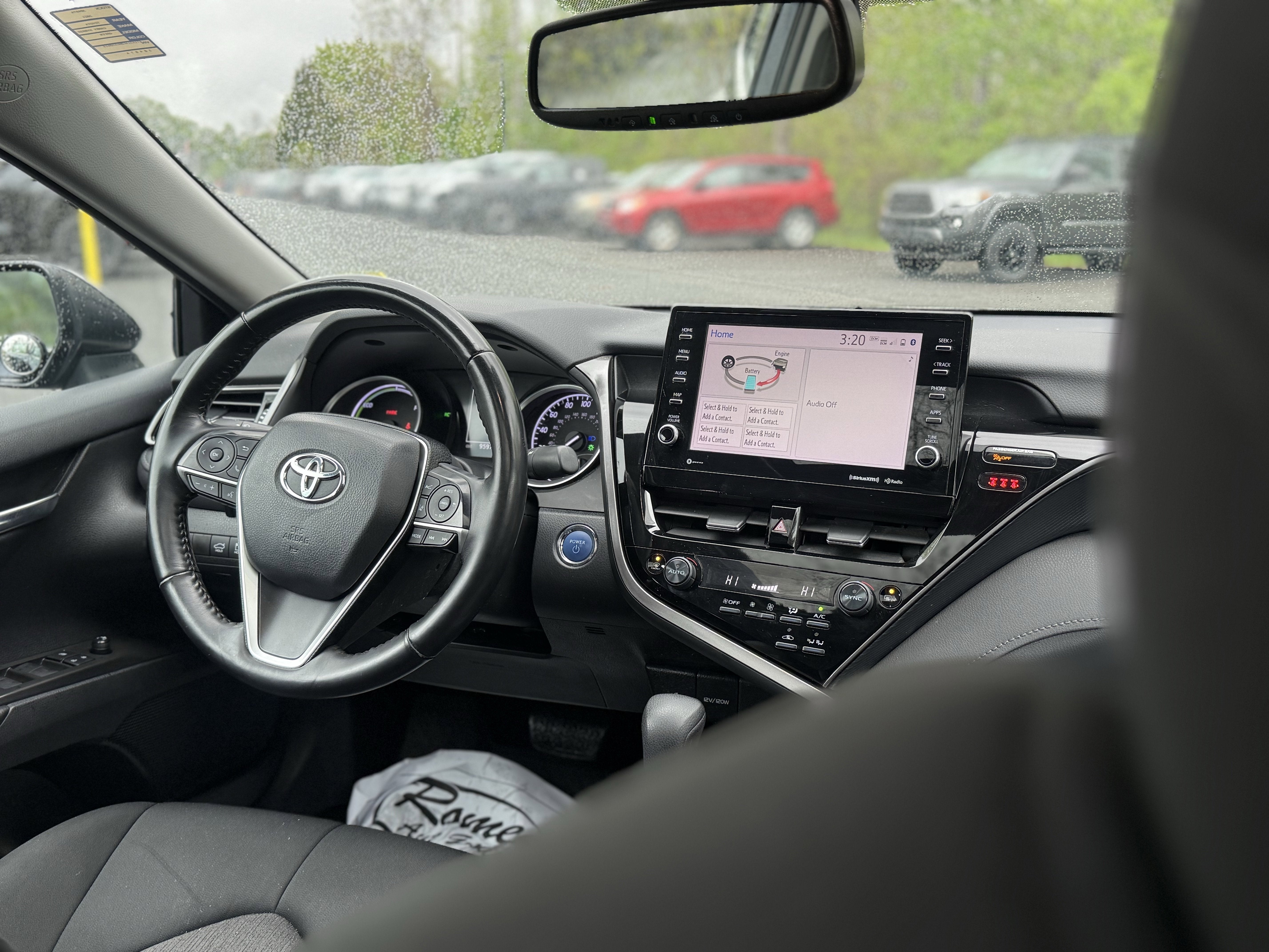 2021 Toyota Camry Hybrid LE