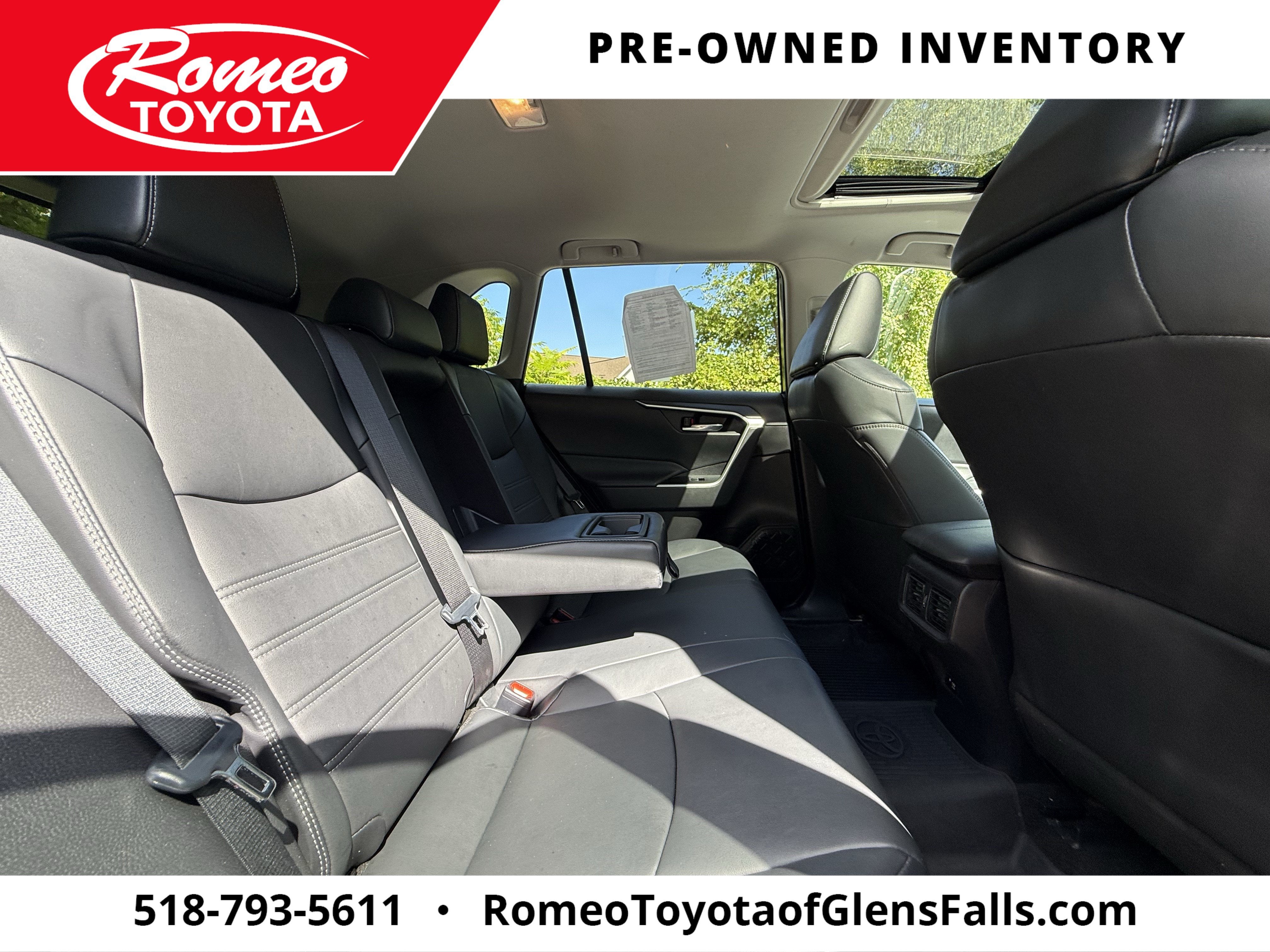 2021 Toyota RAV4 Hybrid XLE Premium