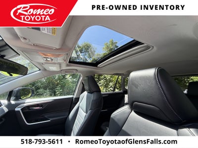 2021 Toyota RAV4 Hybrid XLE Premium