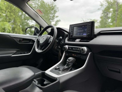 2021 Toyota RAV4 Hybrid LE