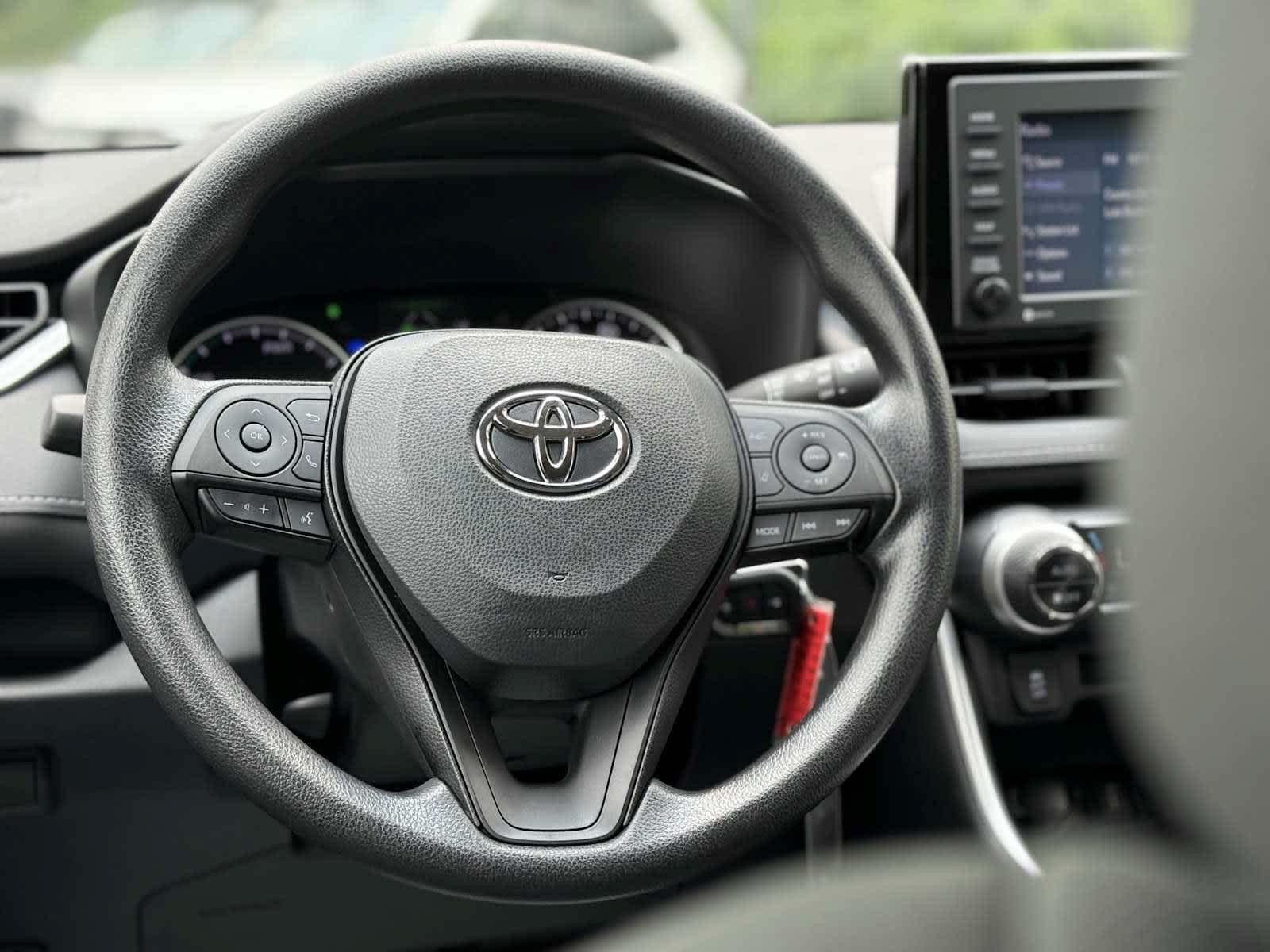 2022 Toyota RAV4 Hybrid LE