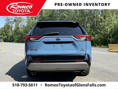 2022 Toyota RAV4 Hybrid SE