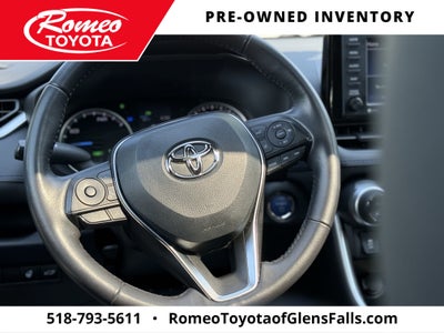 2022 Toyota RAV4 Hybrid SE