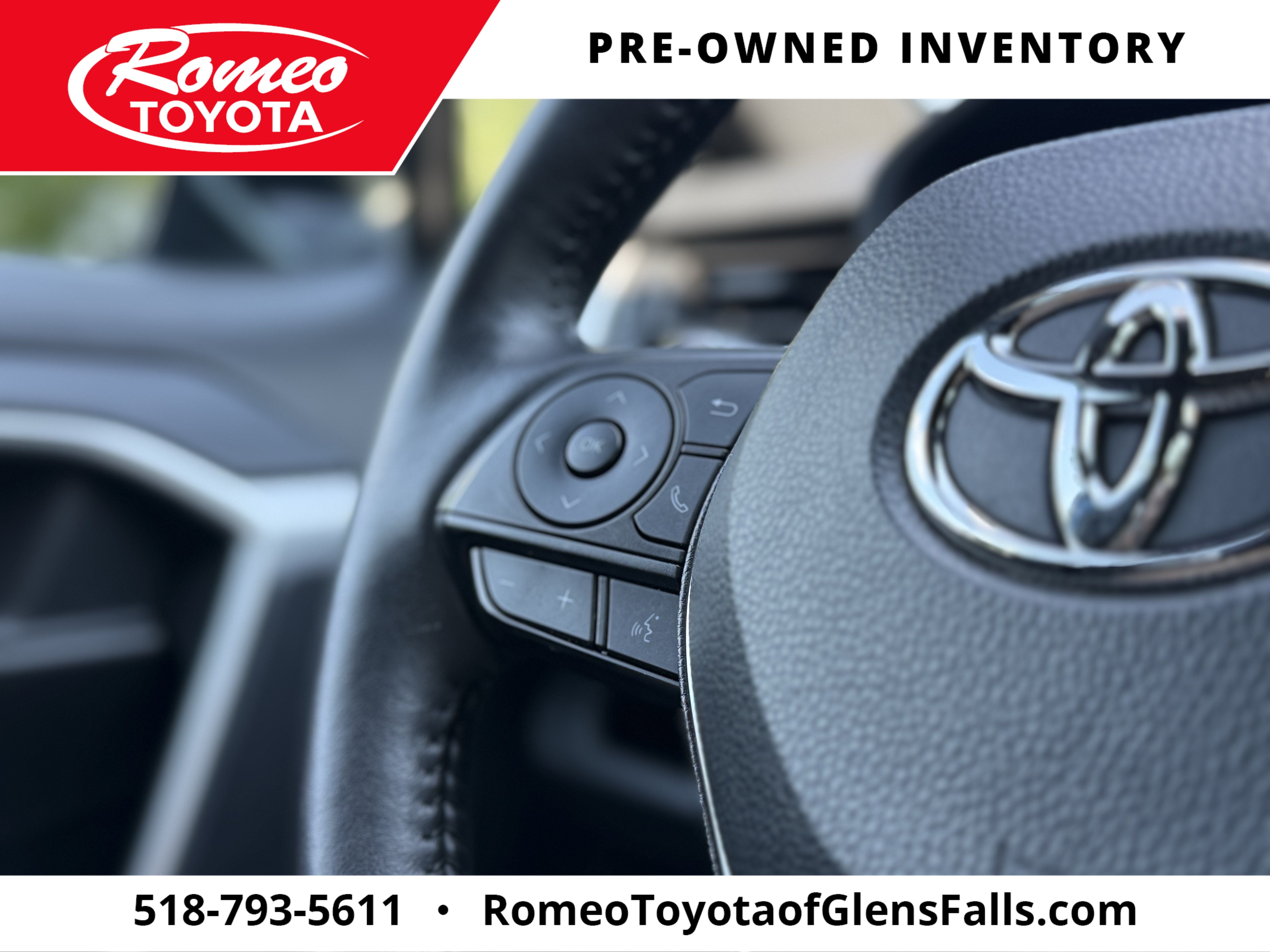 2022 Toyota RAV4 Hybrid SE