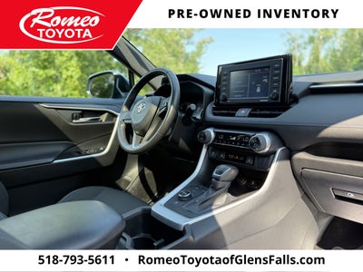 2022 Toyota RAV4 Hybrid SE