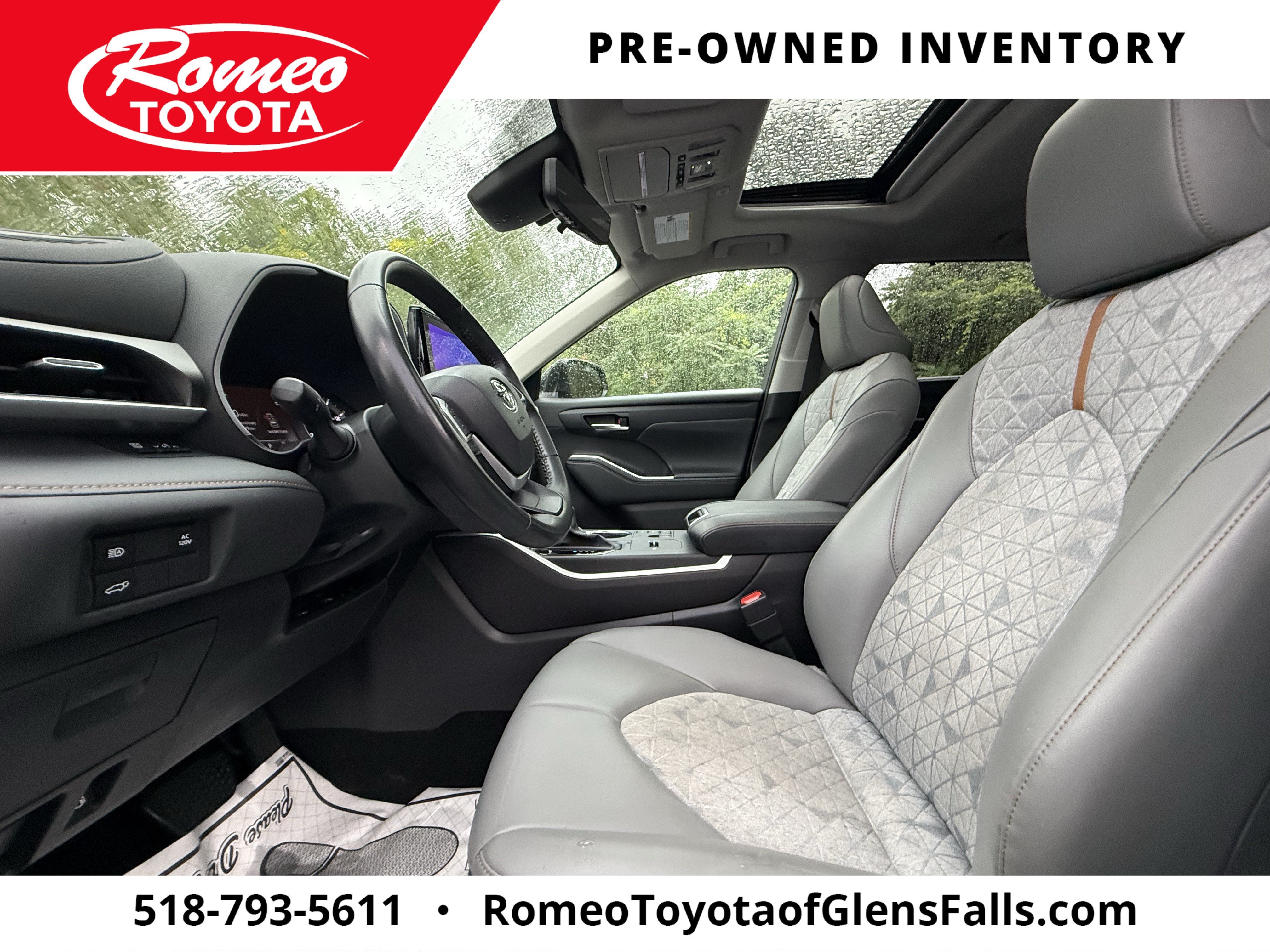 2023 Toyota Highlander Hybrid Bronze Edition