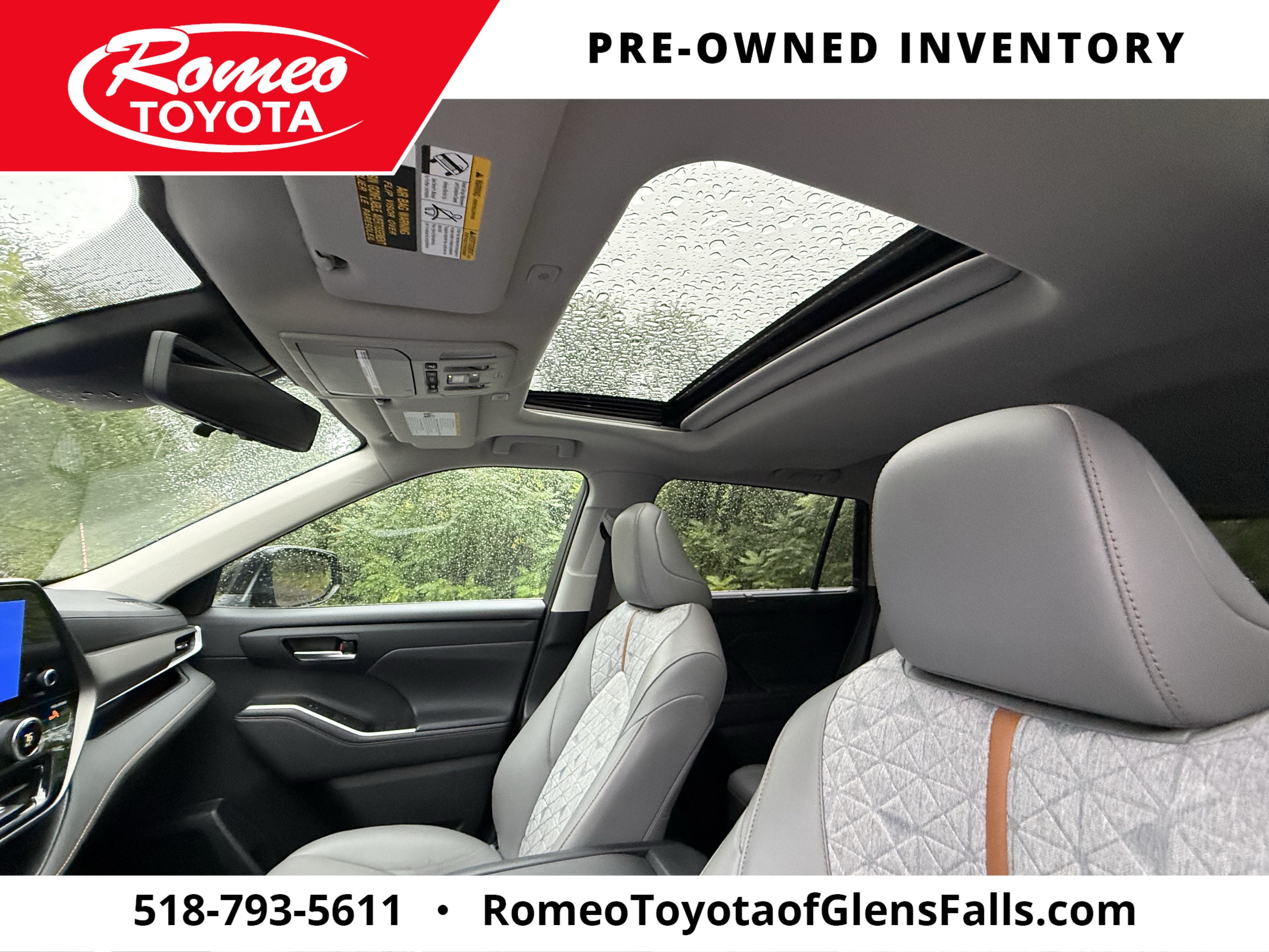 2023 Toyota Highlander Hybrid Bronze Edition
