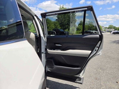 2025 Toyota Grand Highlander Hybrid XLE