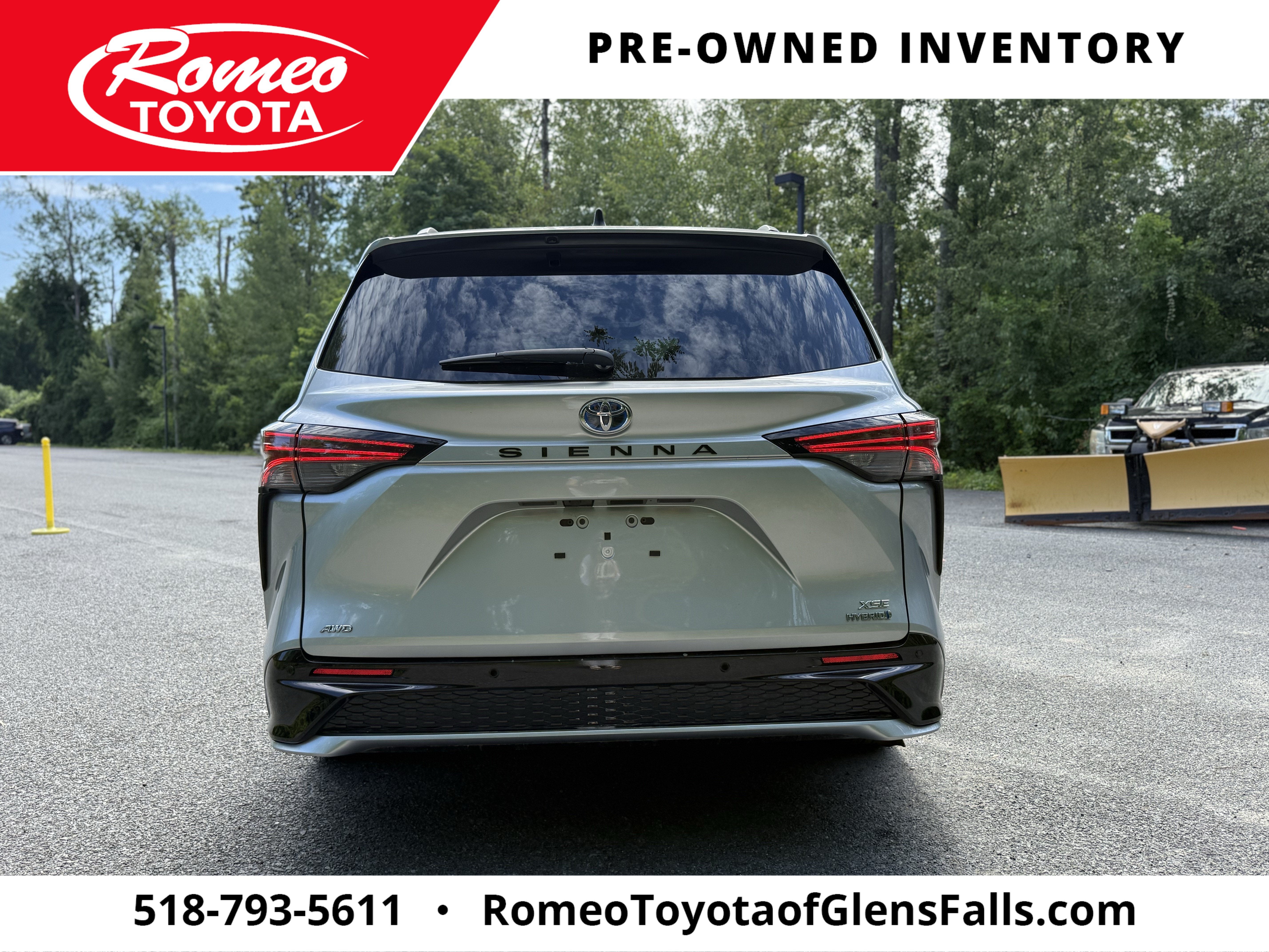2023 Toyota Sienna XSE 7 Passenger