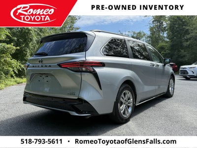 2023 Toyota Sienna XSE 7 Passenger