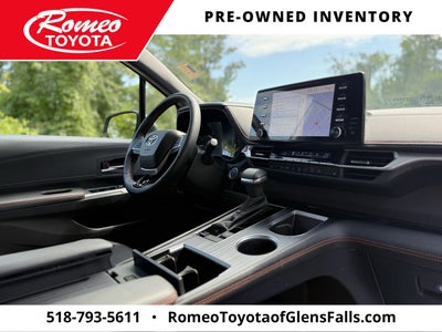 2023 Toyota Sienna XSE 7 Passenger