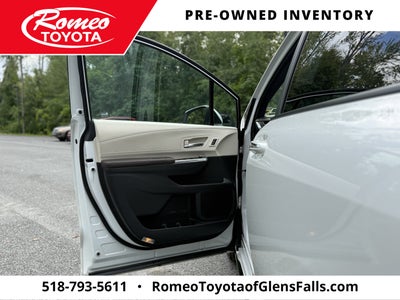2023 Toyota Sienna Platinum 7 Passenger