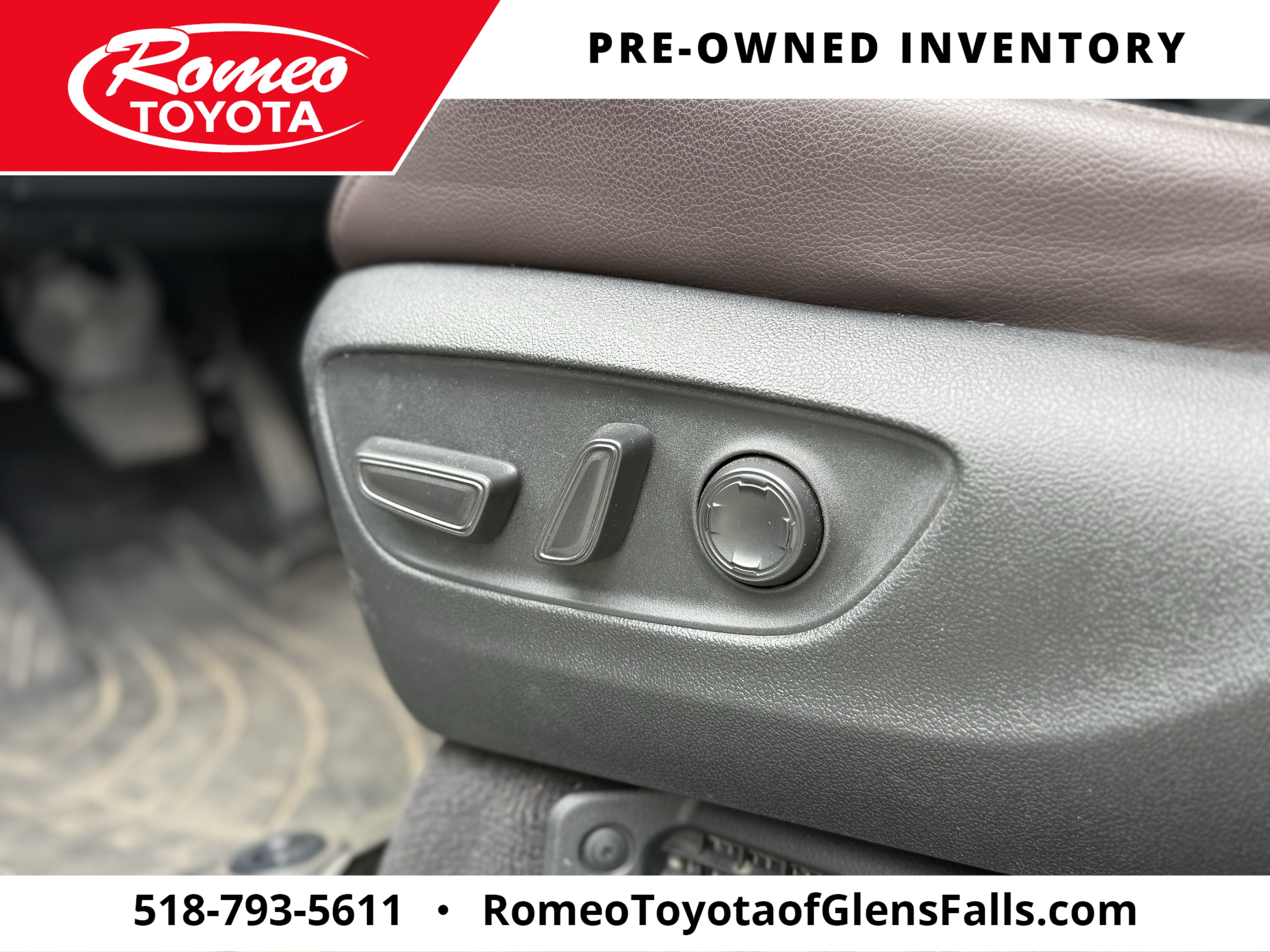 2023 Toyota Sienna Platinum 7 Passenger
