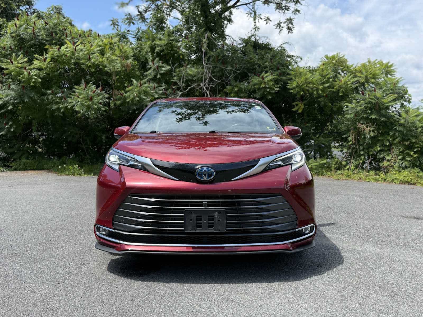 2022 Toyota Sienna Platinum