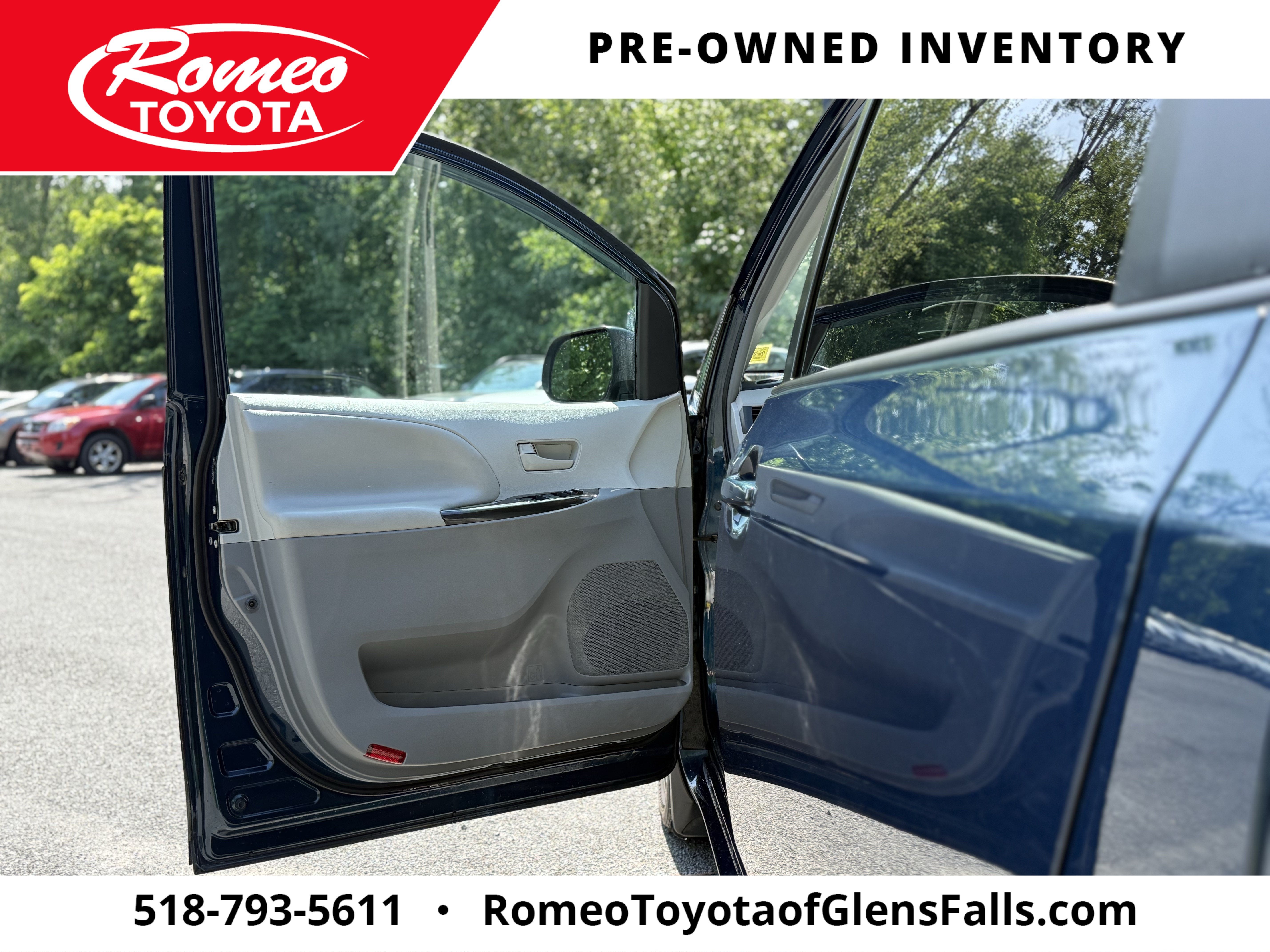 2012 Toyota Sienna LE 7 Passenger