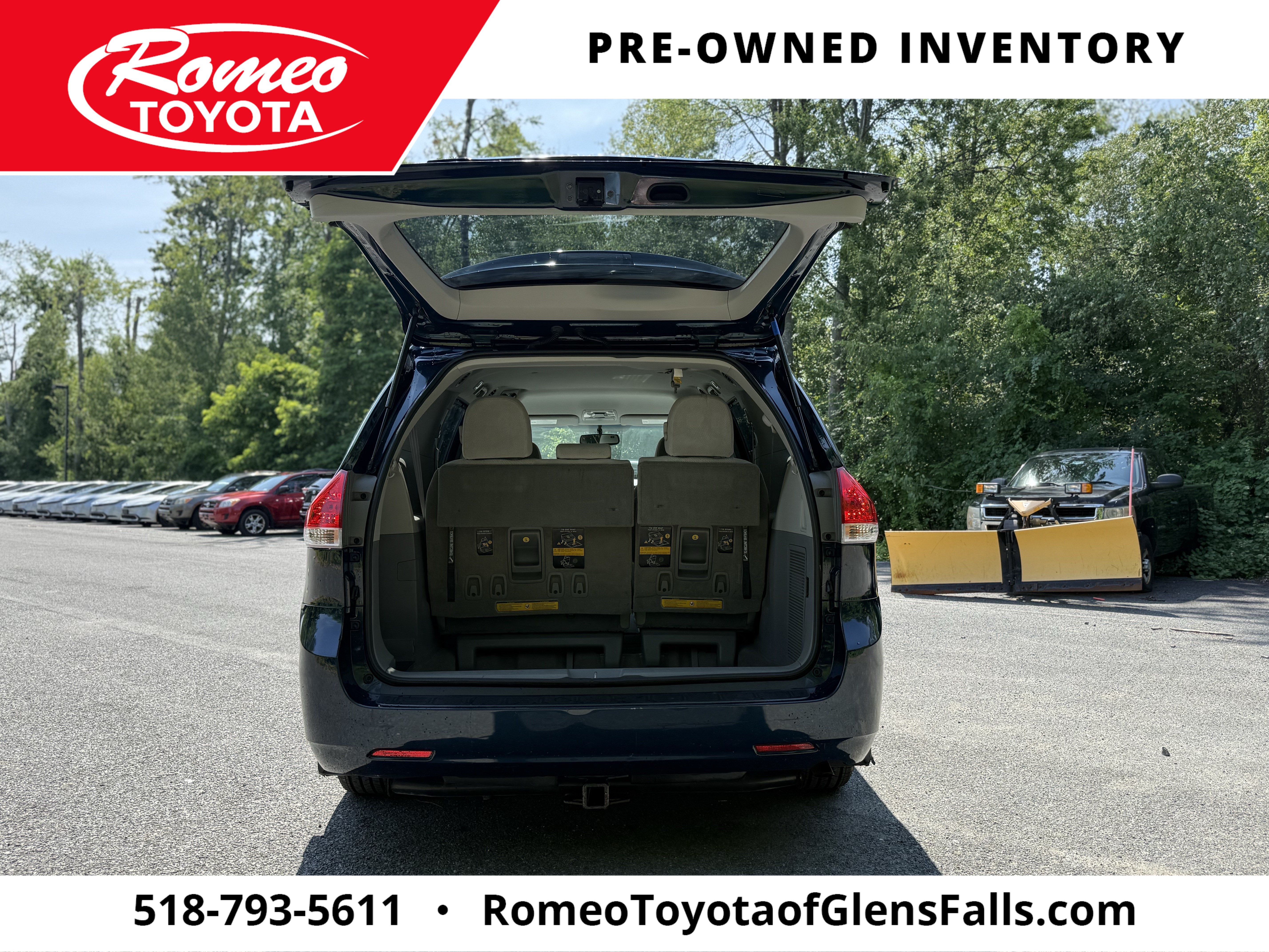 2012 Toyota Sienna LE 7 Passenger