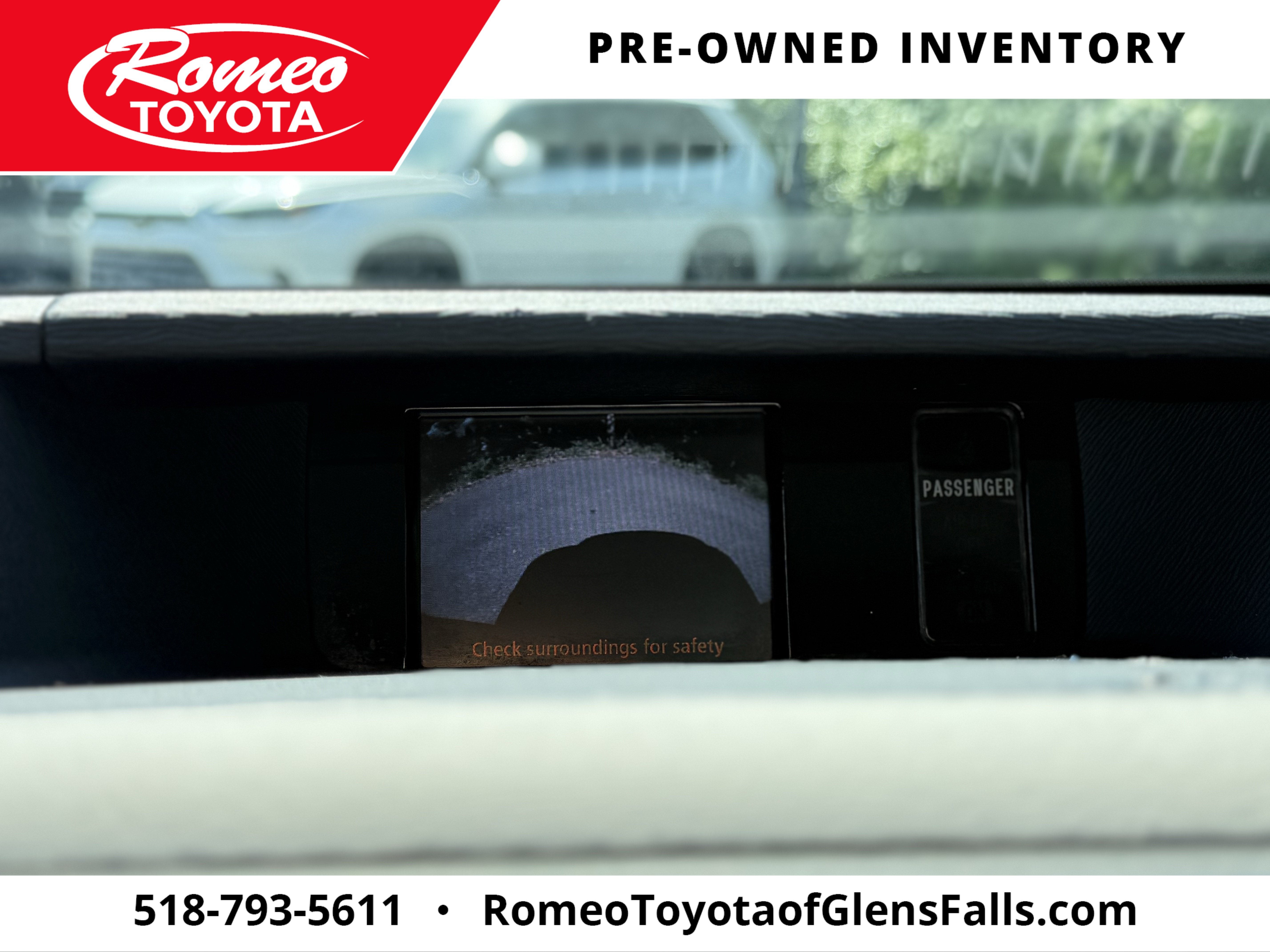 2012 Toyota Sienna LE 7 Passenger