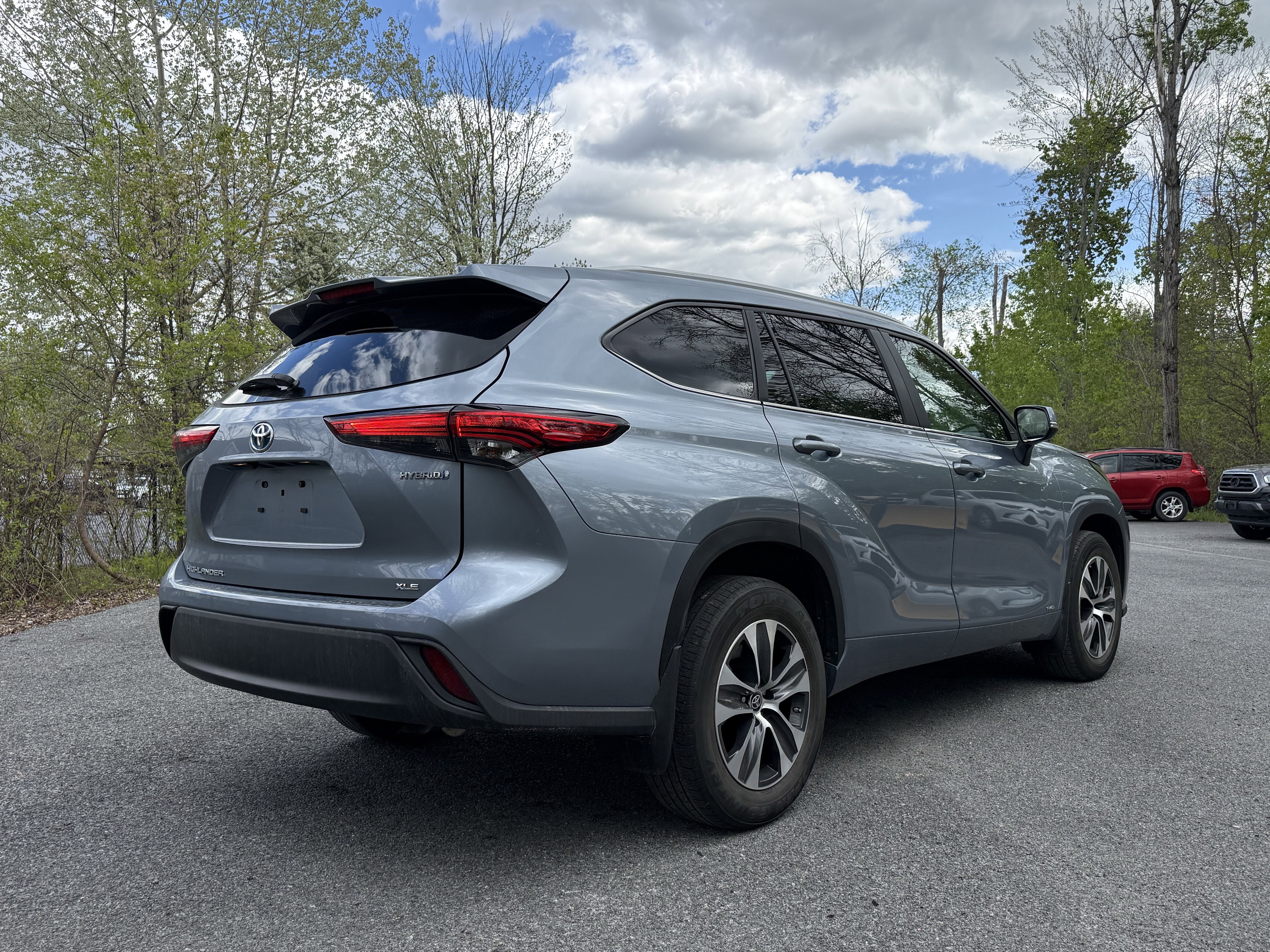 2023 Toyota Highlander Hybrid XLE