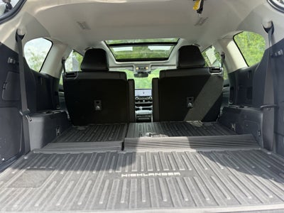 2024 Toyota Highlander Platinum